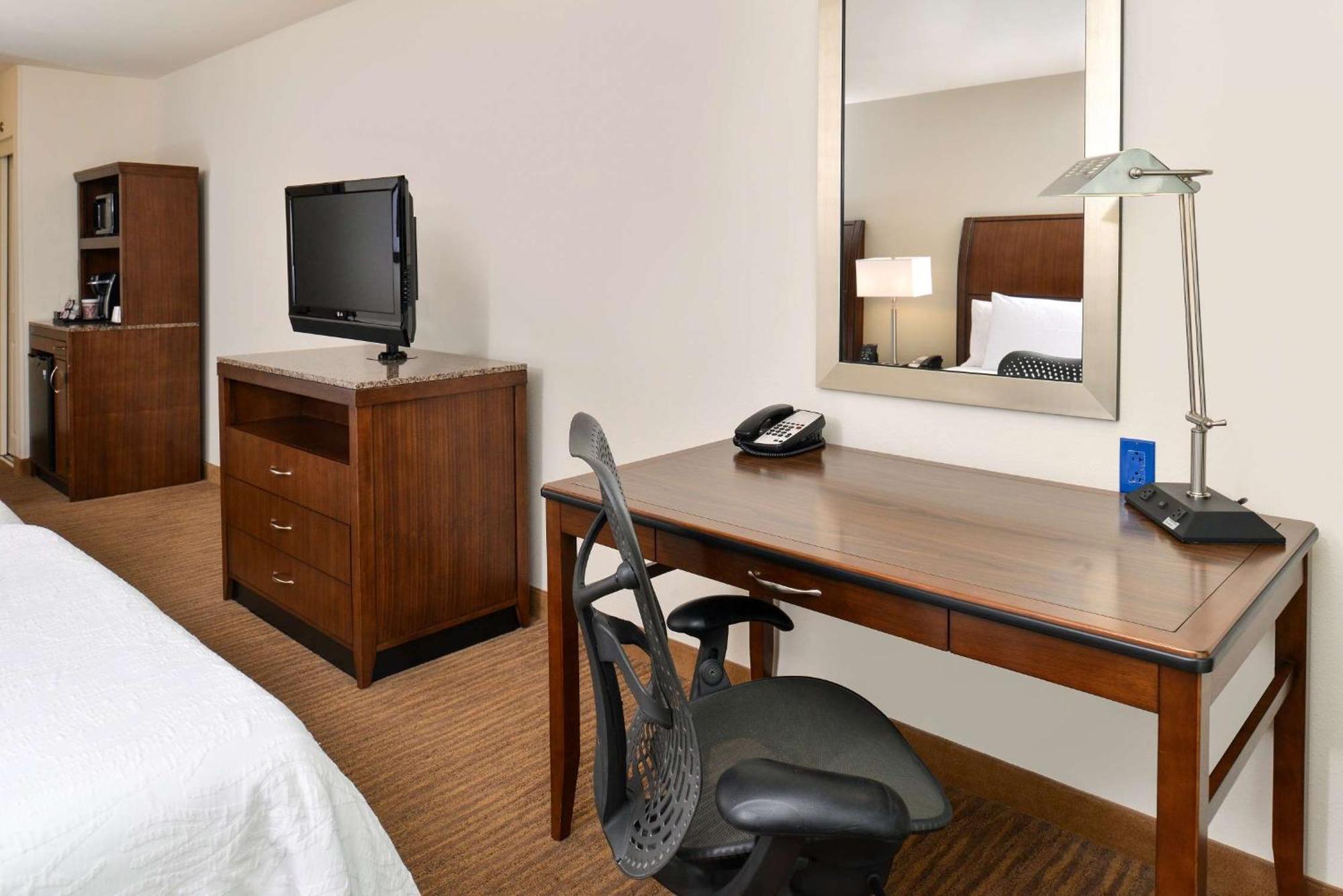 Queen Room with Two Queen Beds - Mobility Access
