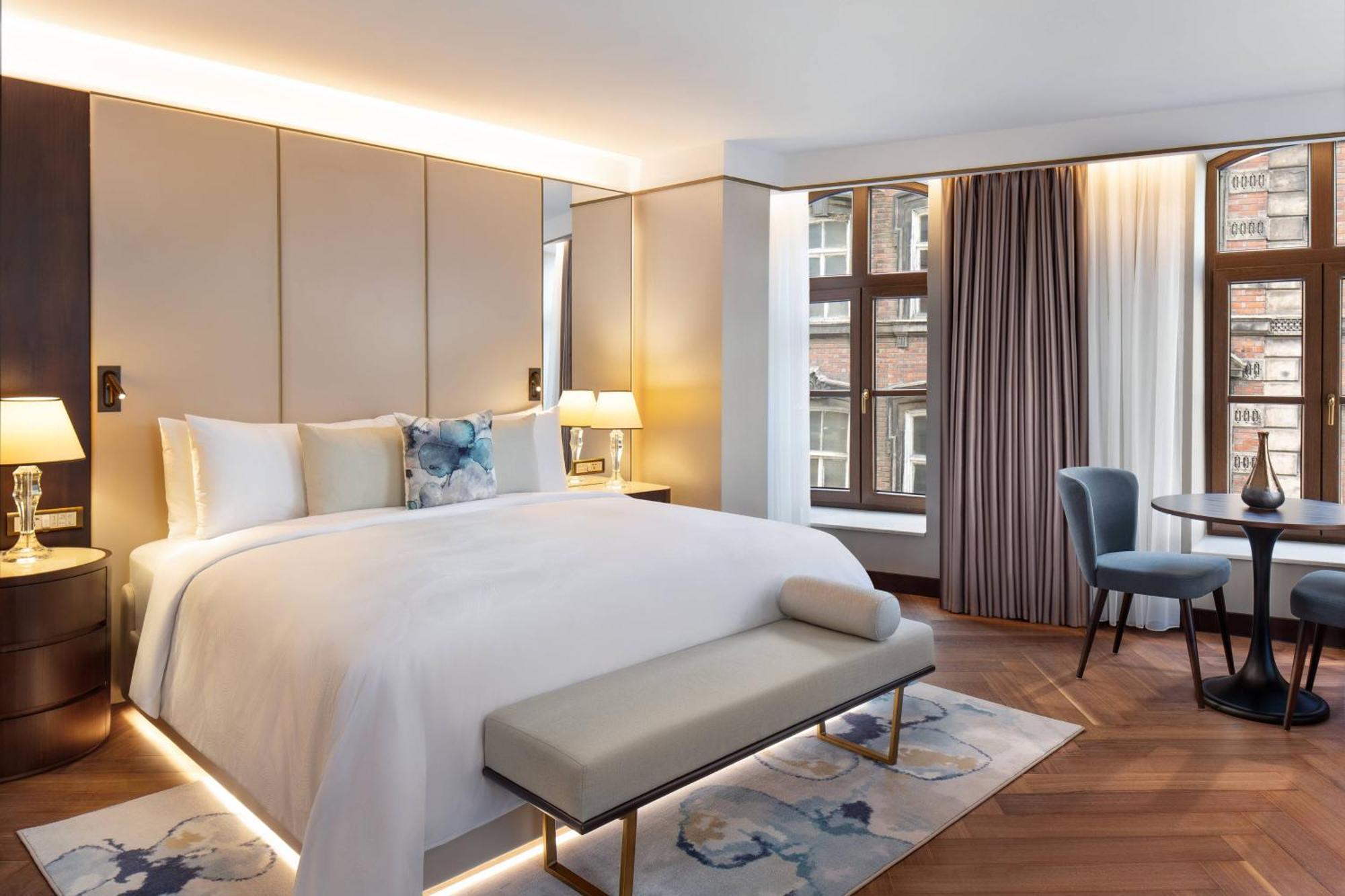 Suite met 2 Slaapkamers en Uitzicht op de Bosporus