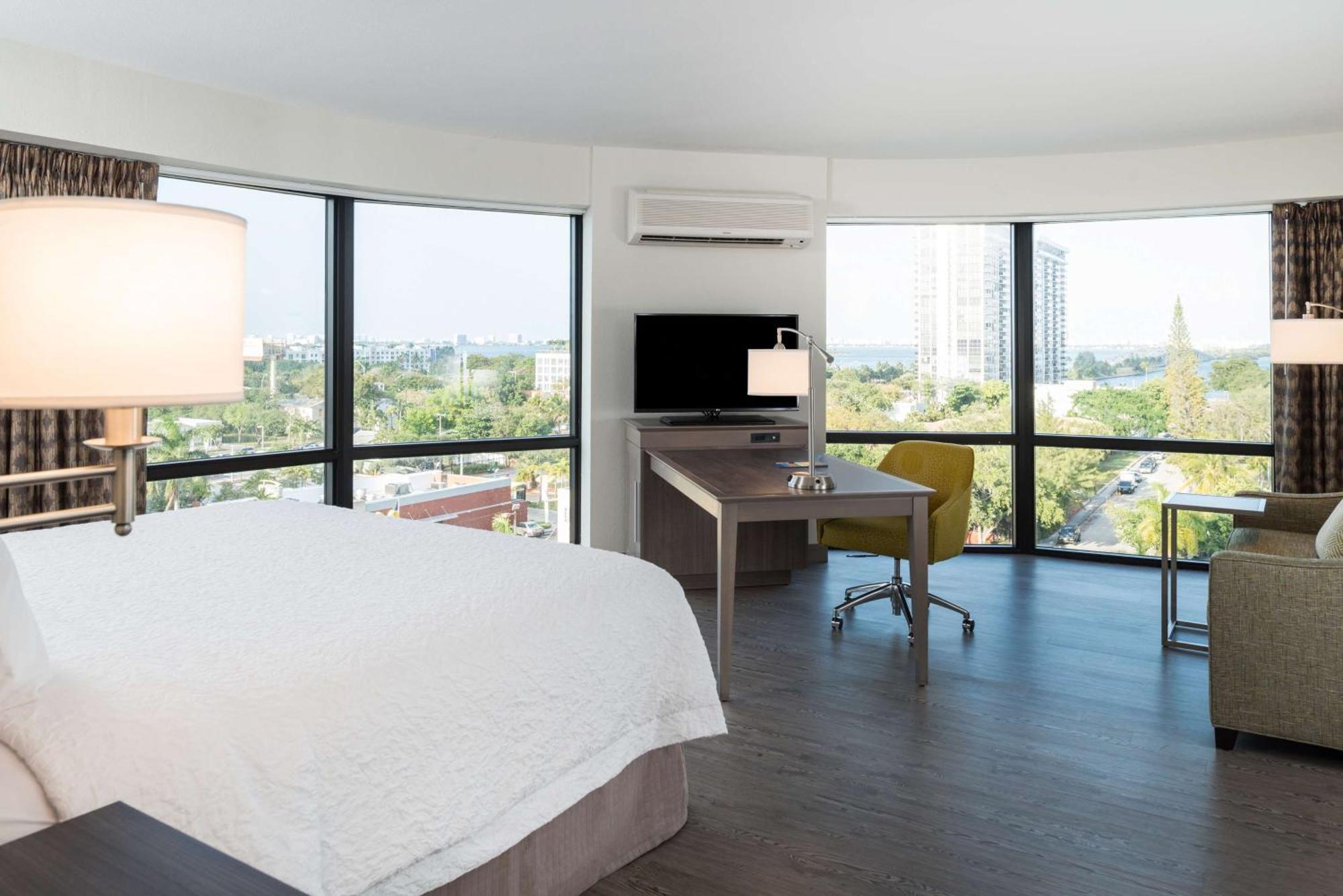 King Studio Suite Bay View Non-Smoking