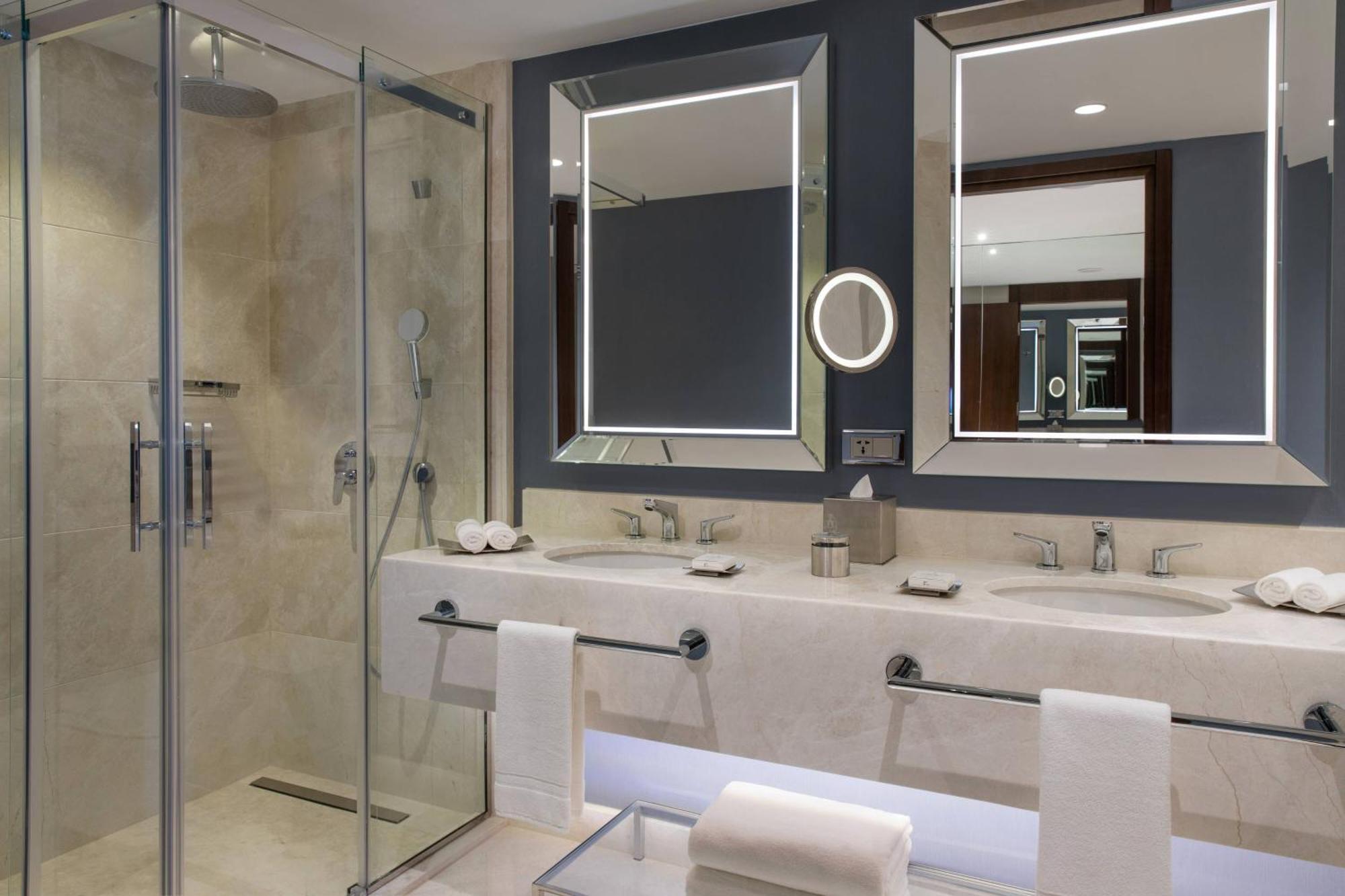 Premier Suite met 1 Slaapkamer en Uitzicht op de Bosporus