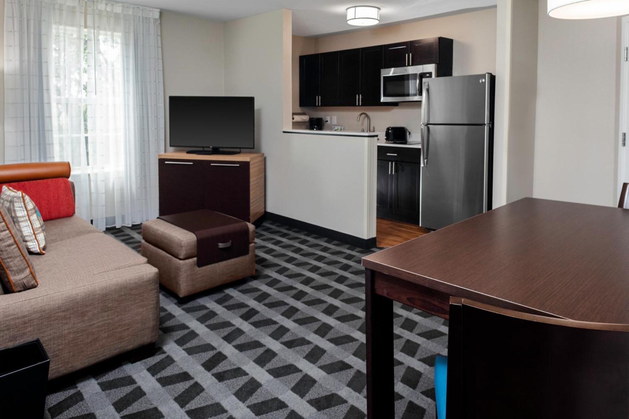 Two-Bedroom Suite