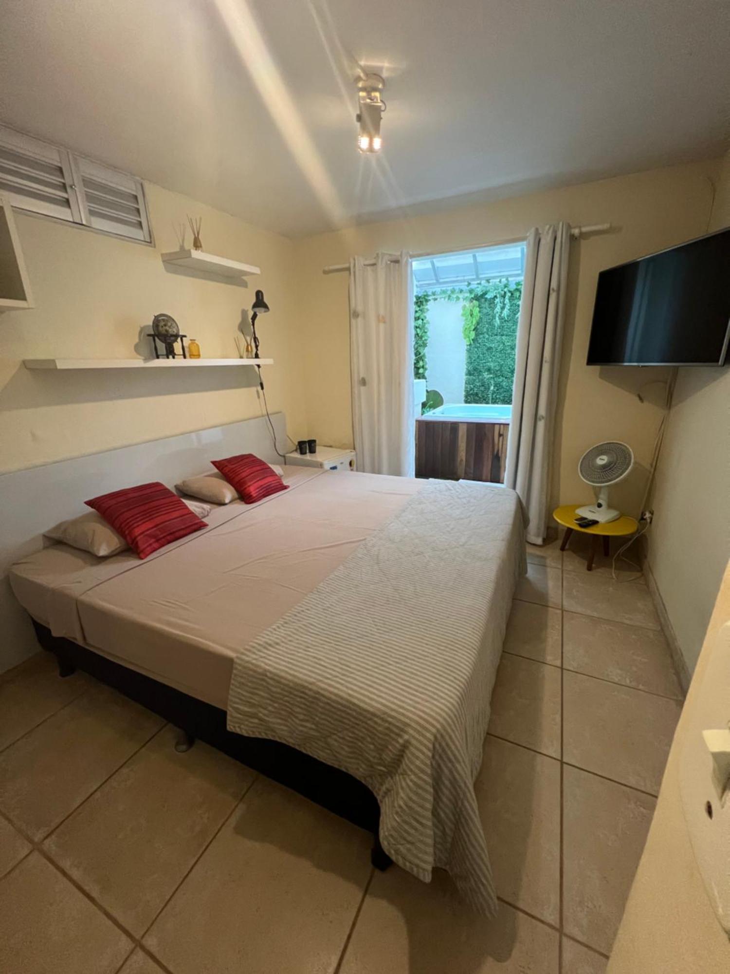 Quarto Standard com Cama de Casal ou 2 de Solteiro e Varanda