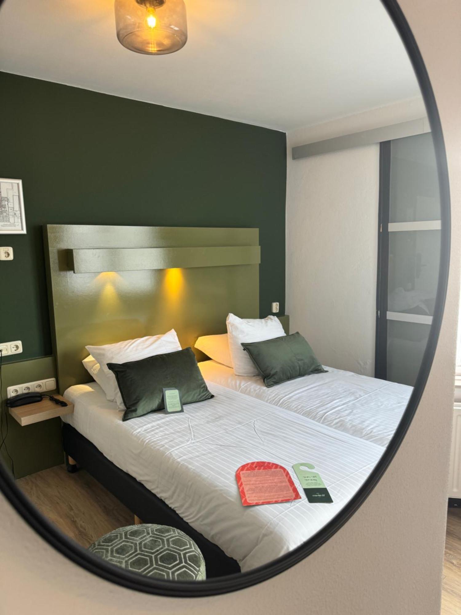 Economy Twin Room