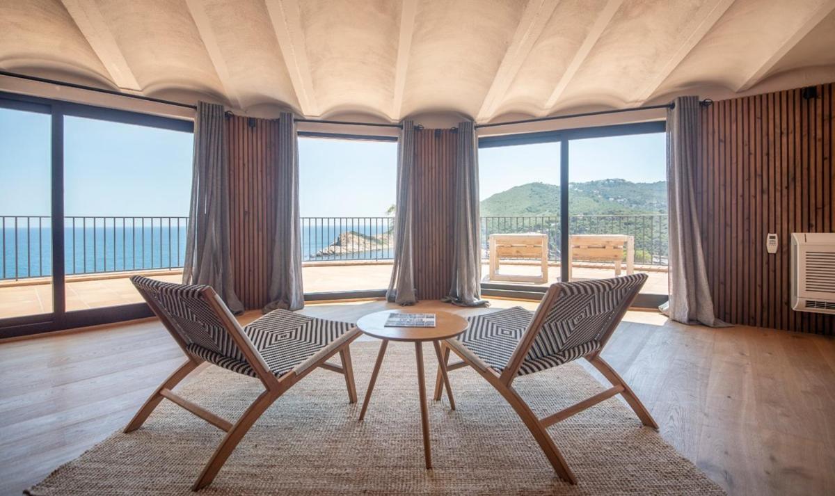Apartamento Deluxe con terraza y vistas al mar (210)