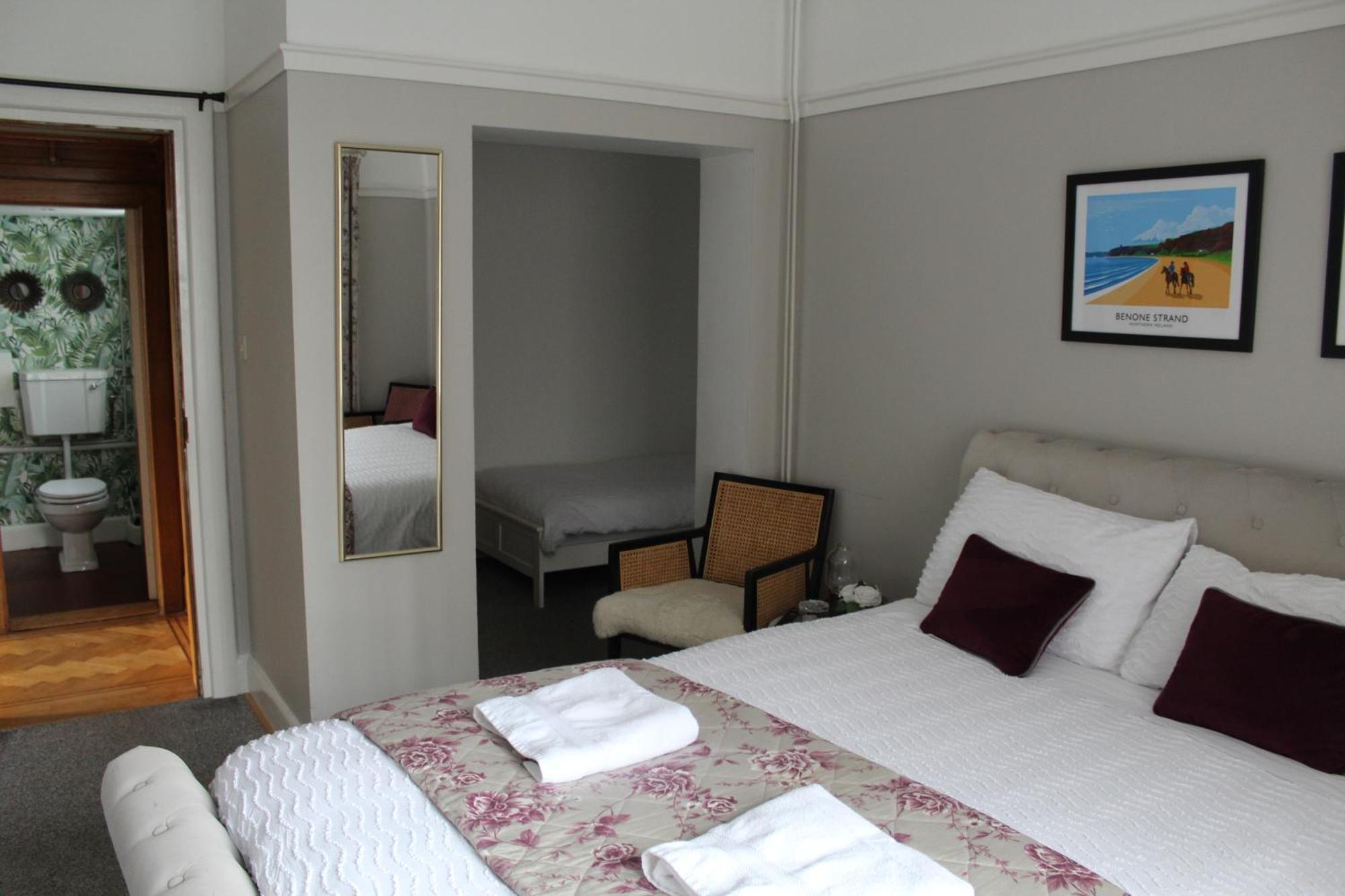 Double or Twin Room Garden View