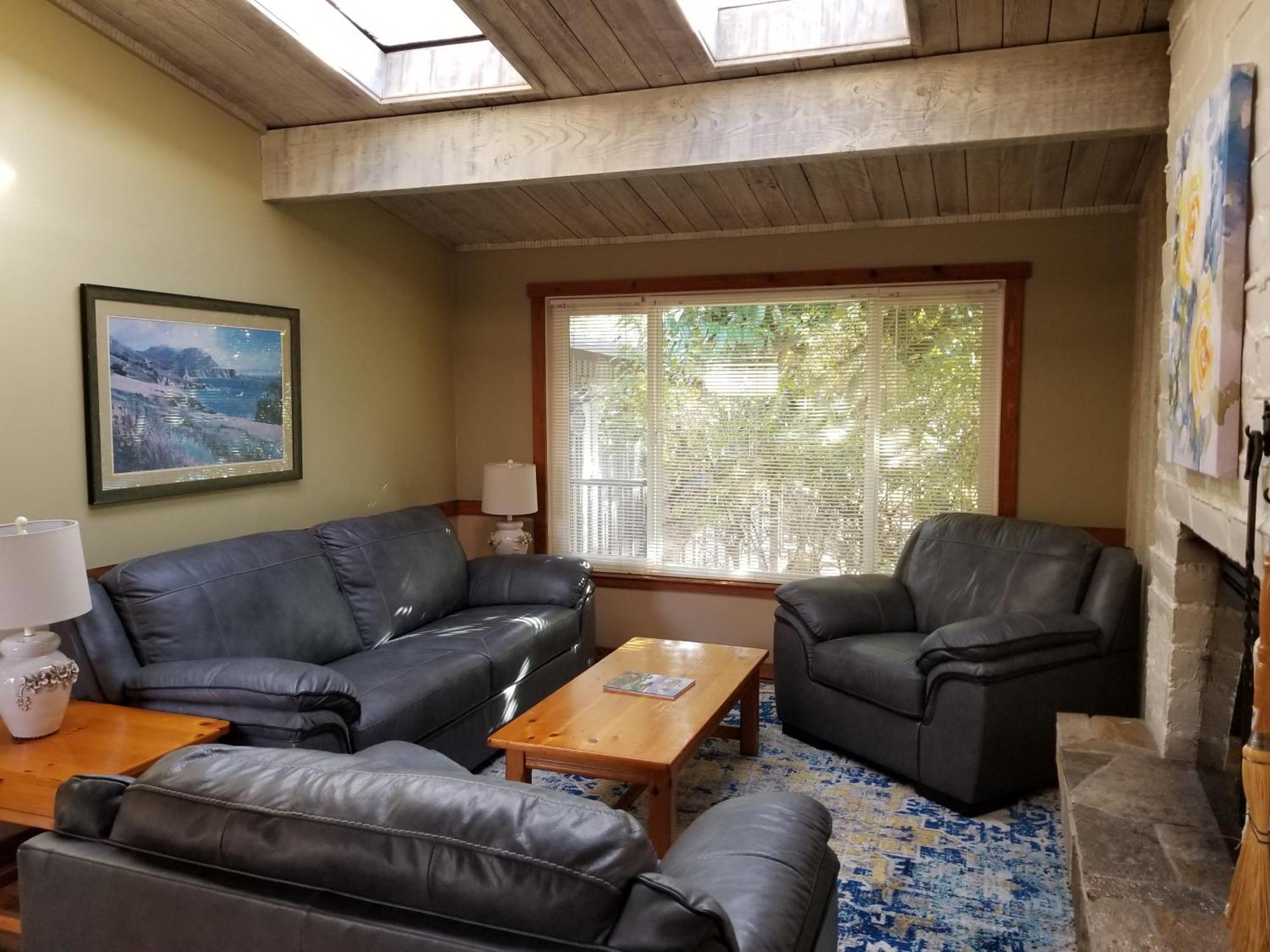 Cottage,1586839084:JPEG