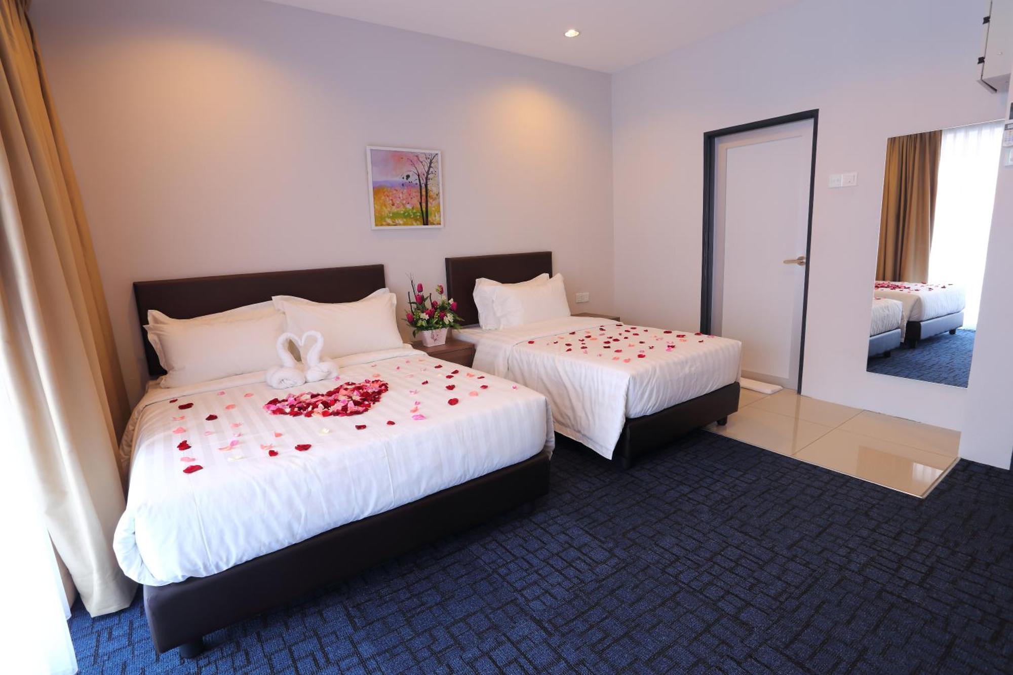 Executive Deluxe Triple Room
