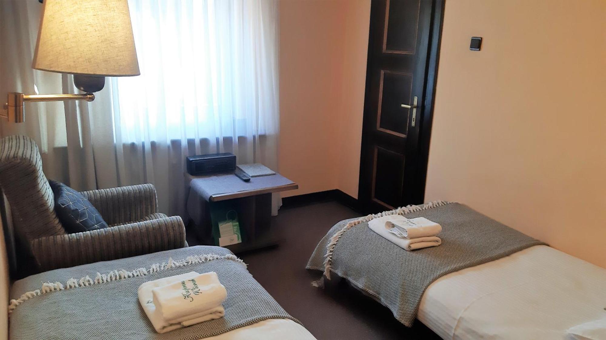Standard Twin Room