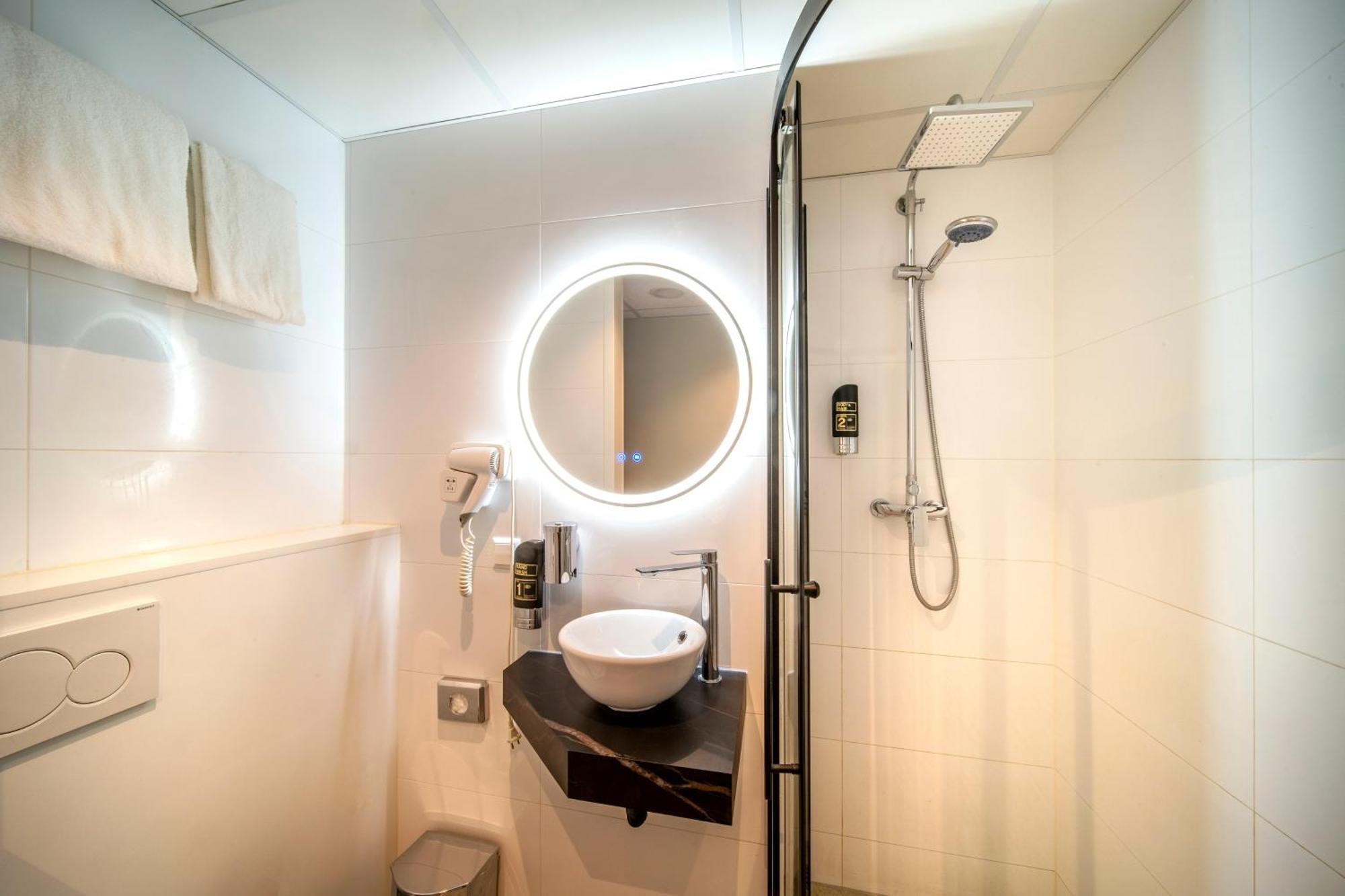 Standard Twin Room,1594923201:JPEG