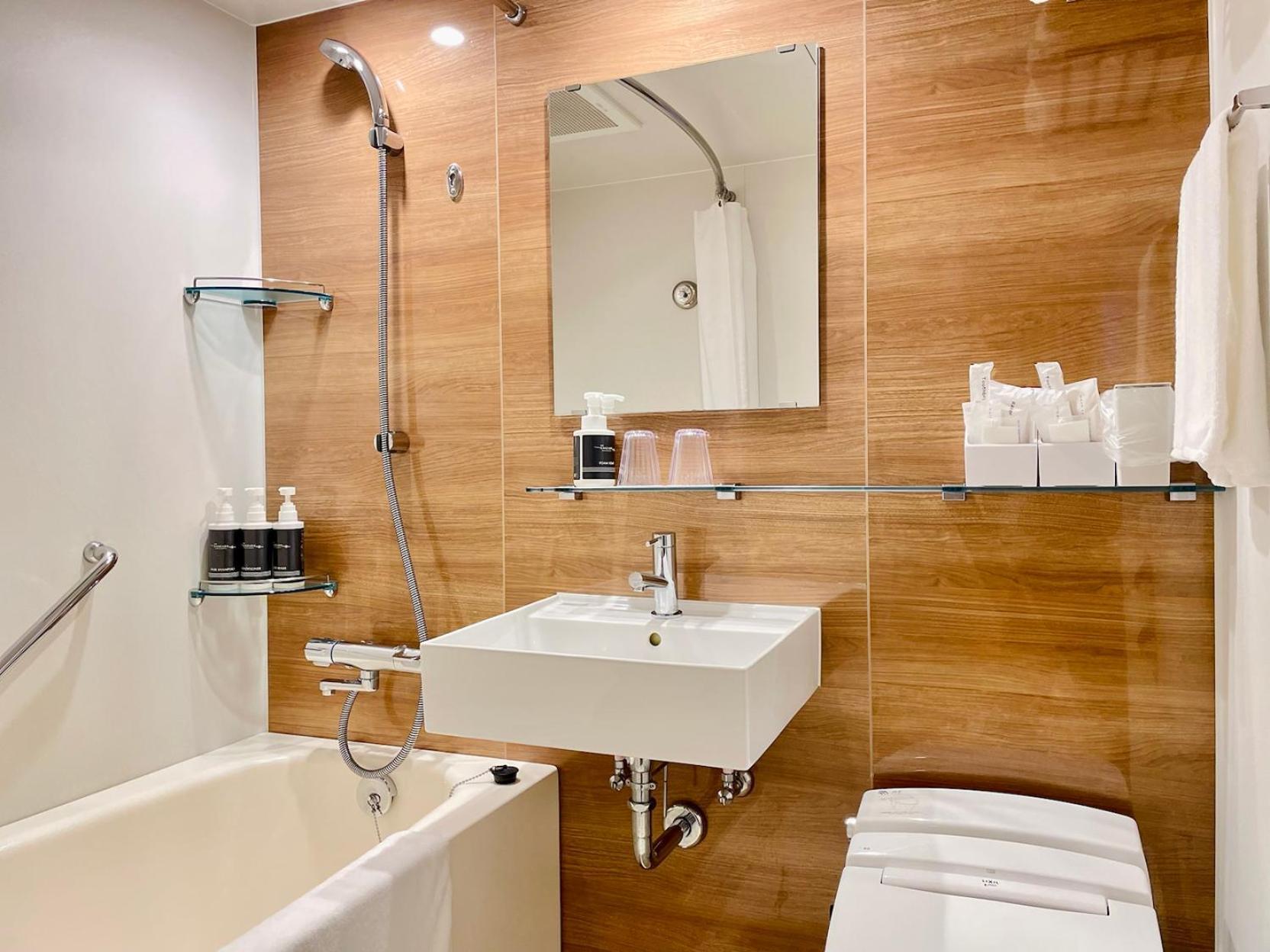 Corner Twin Room