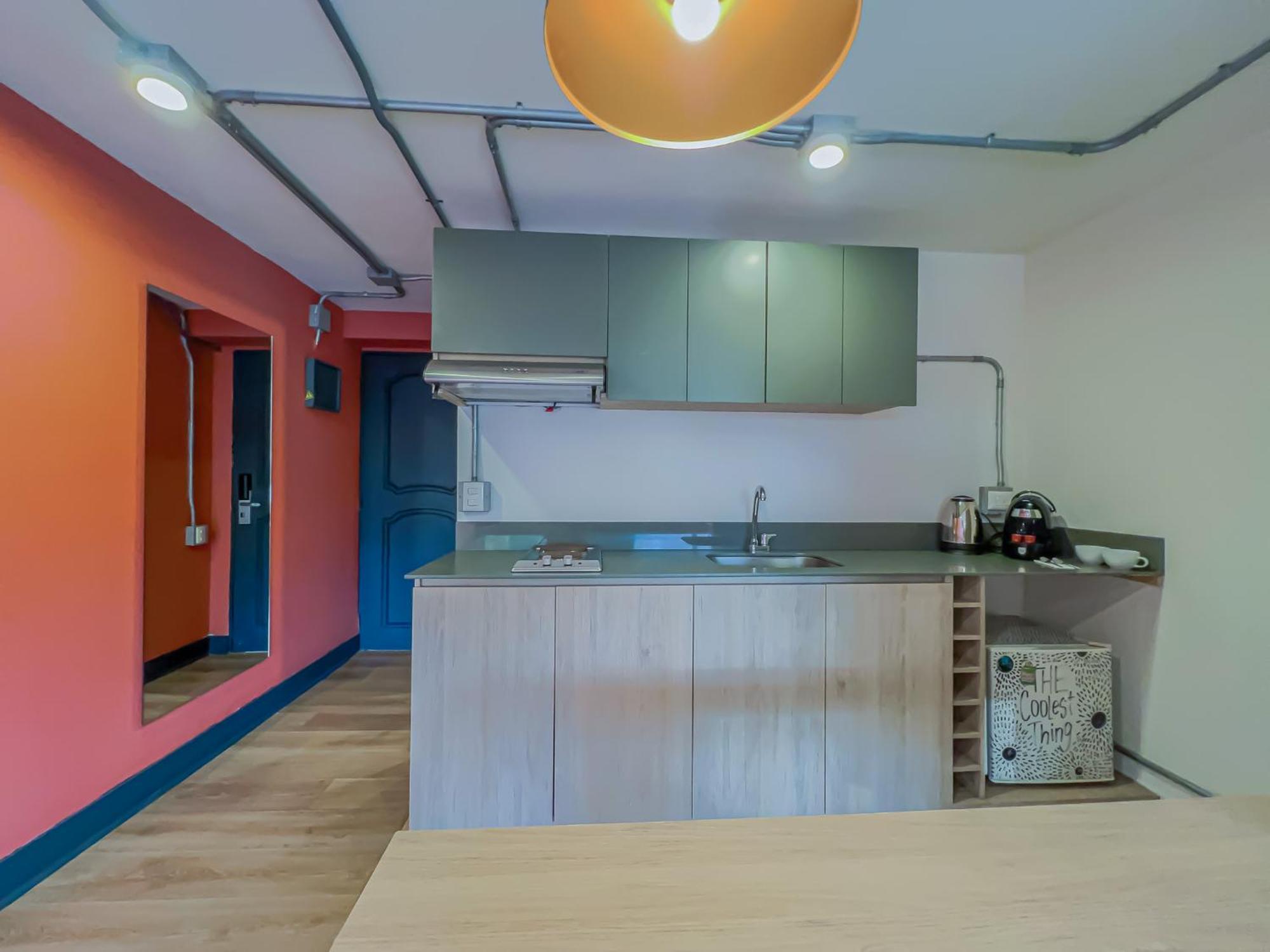 Studio Apartment