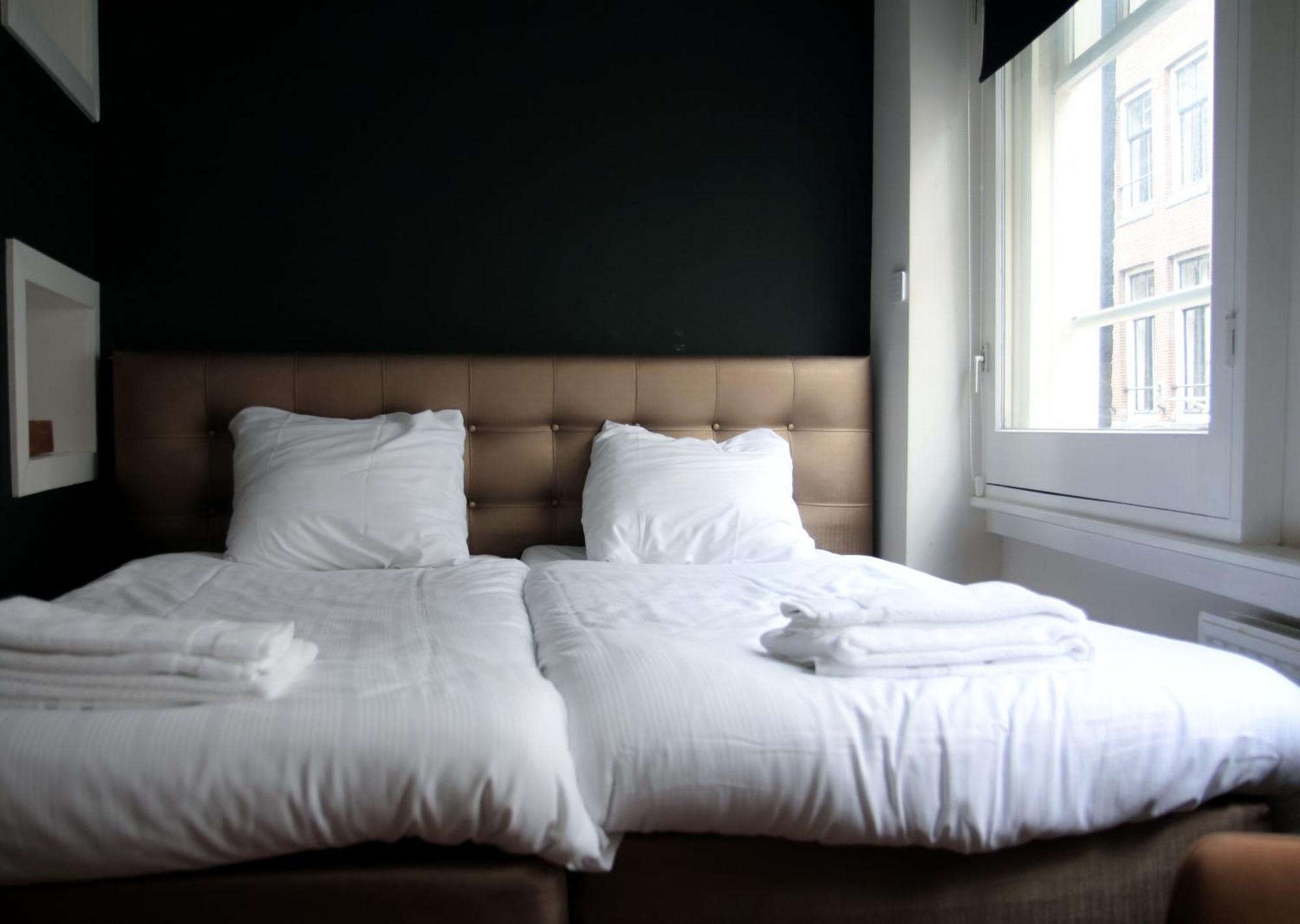 Standard Twin Room,1614385157:JPEG