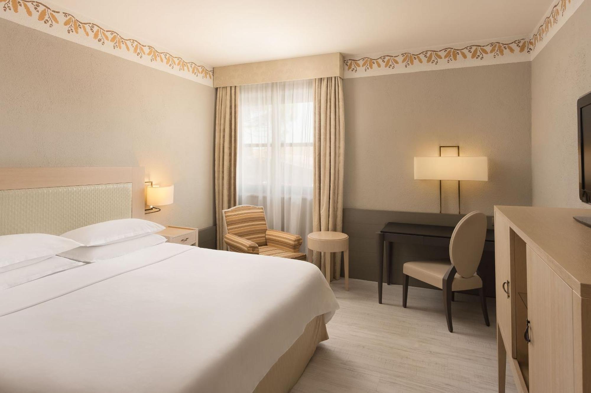 Chambre Lit King-Size Deluxe