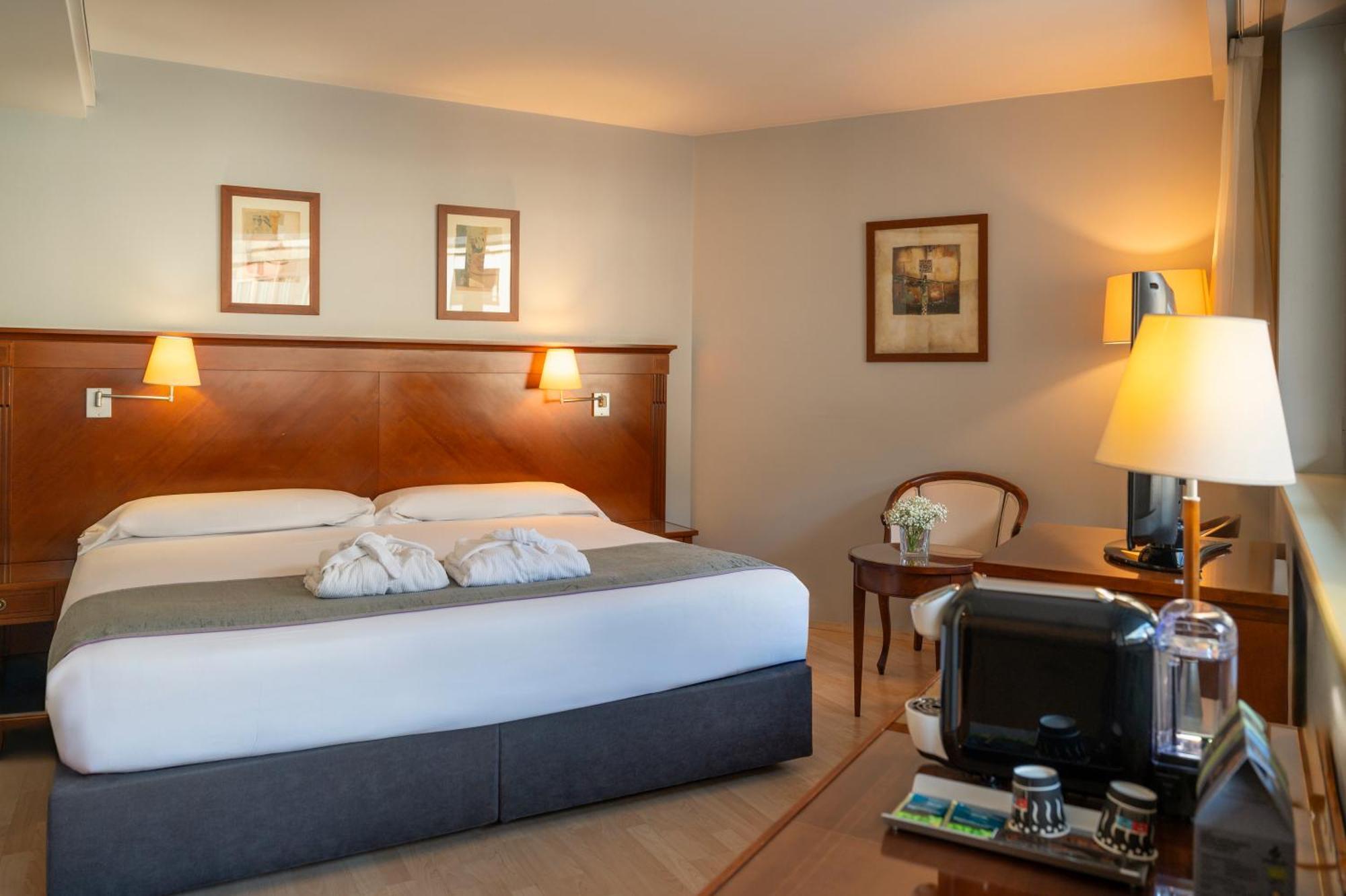 Executive Double Room,1636736609:JPEG