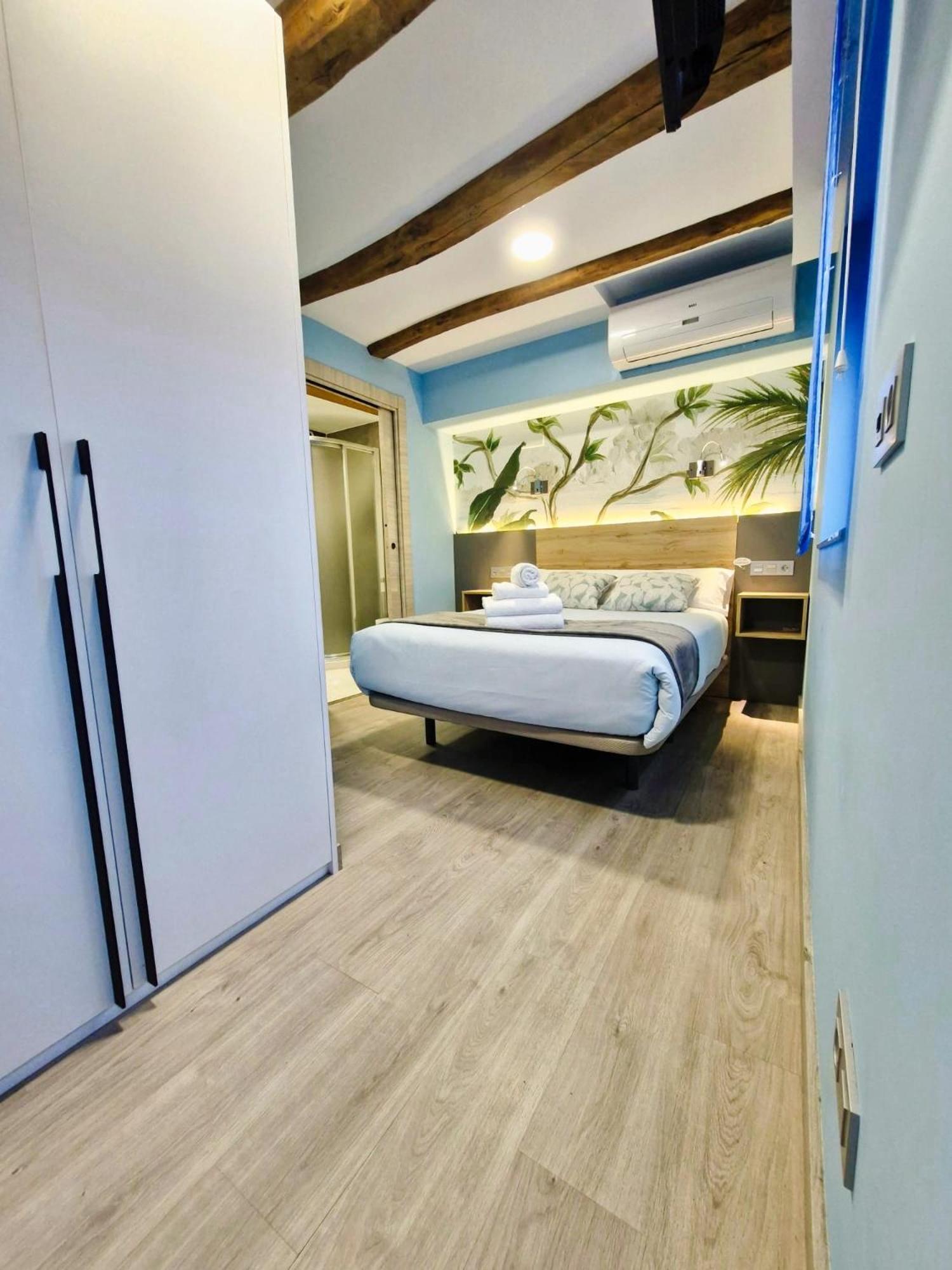 Triple Room,1647002664:JPEG