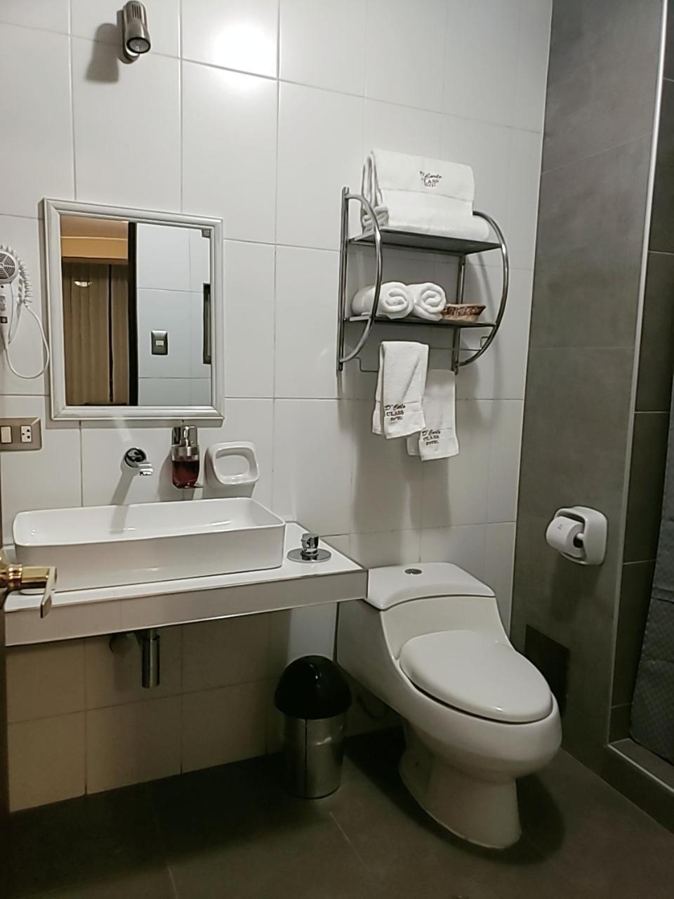 Standard King Room