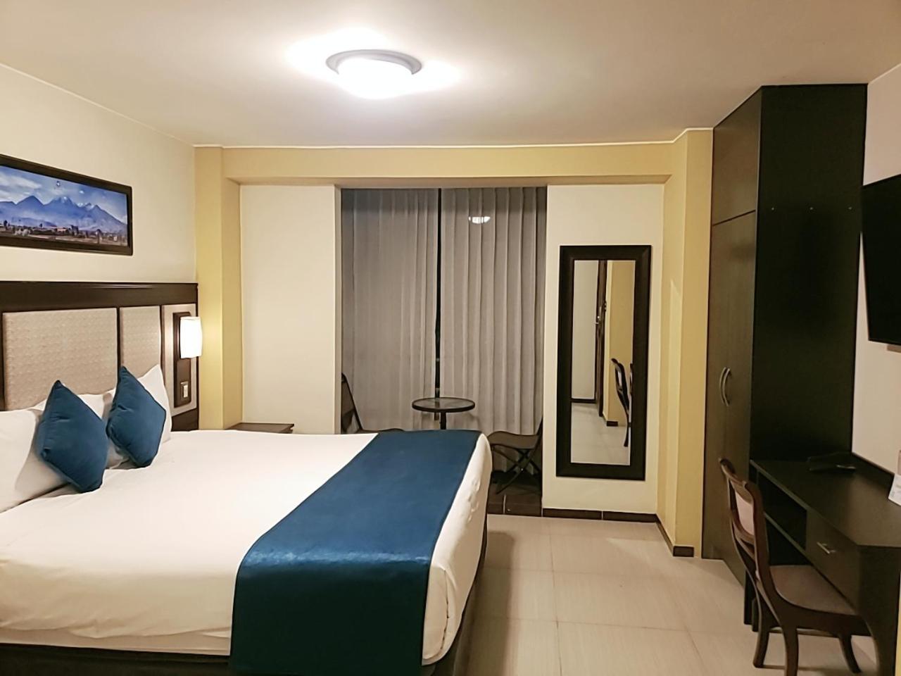 Standard King Room