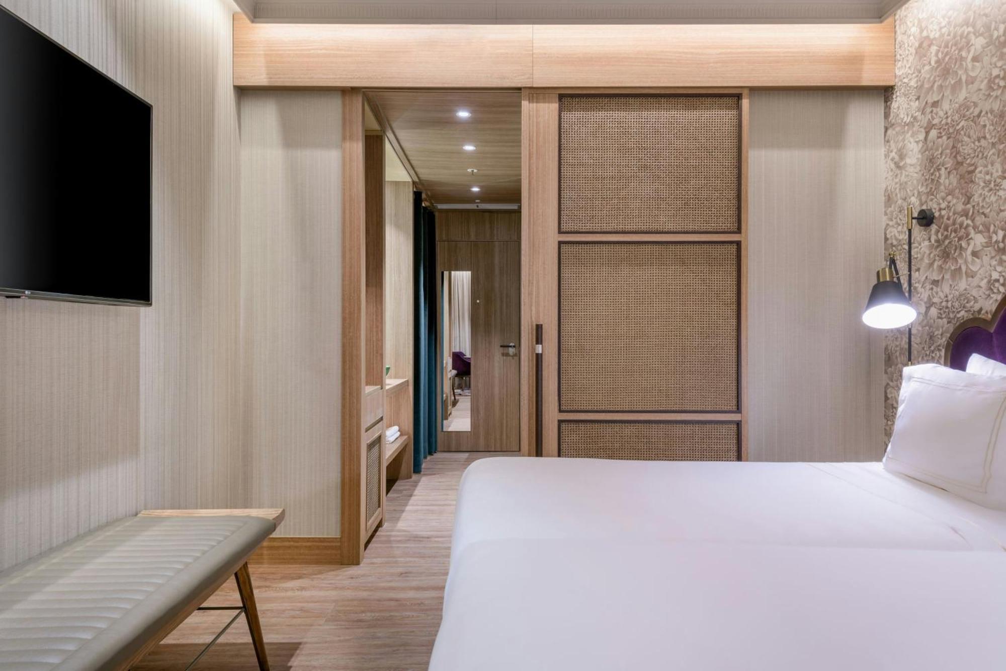 Gran Deluxe Twin Room City View