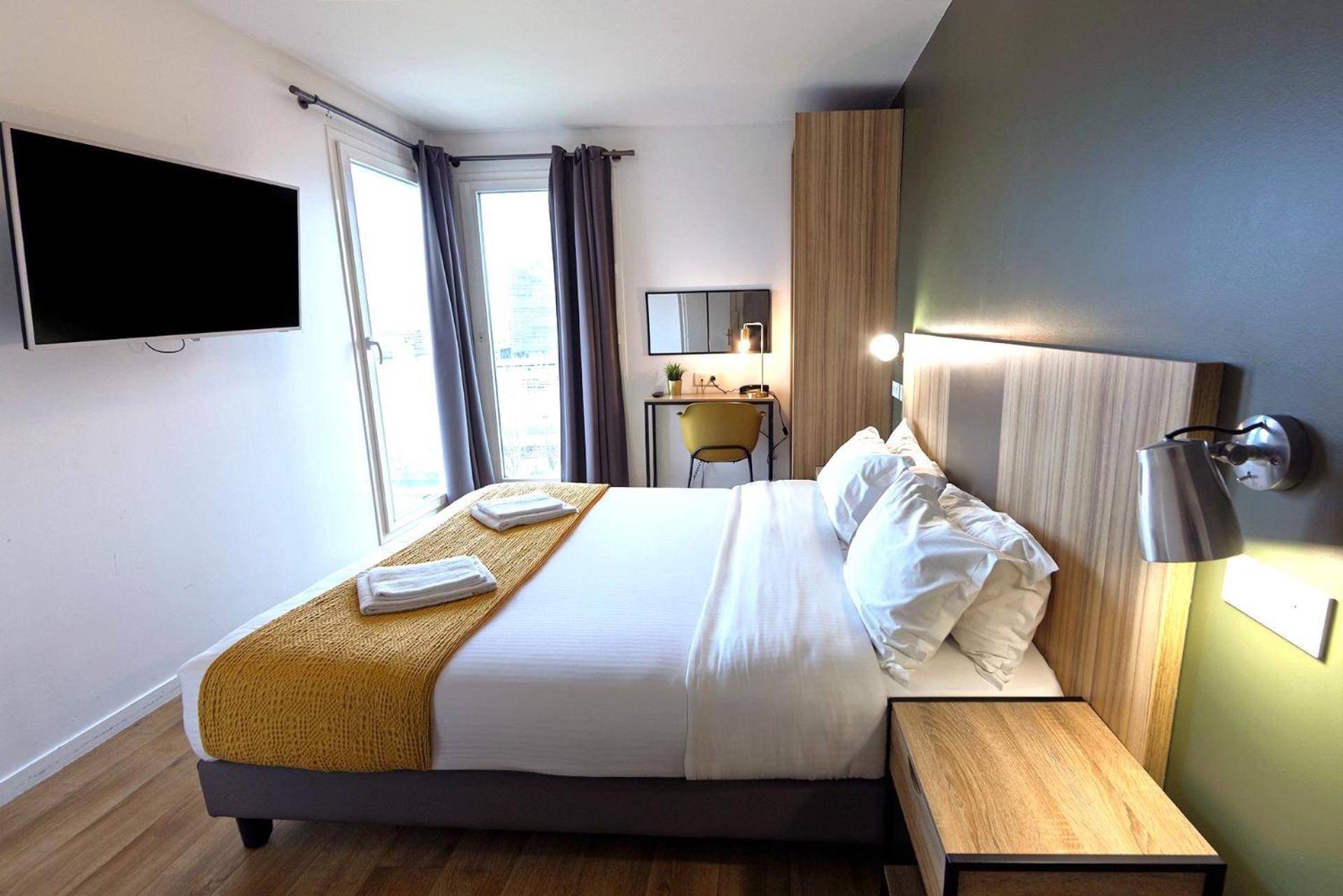 Quarto Duplo