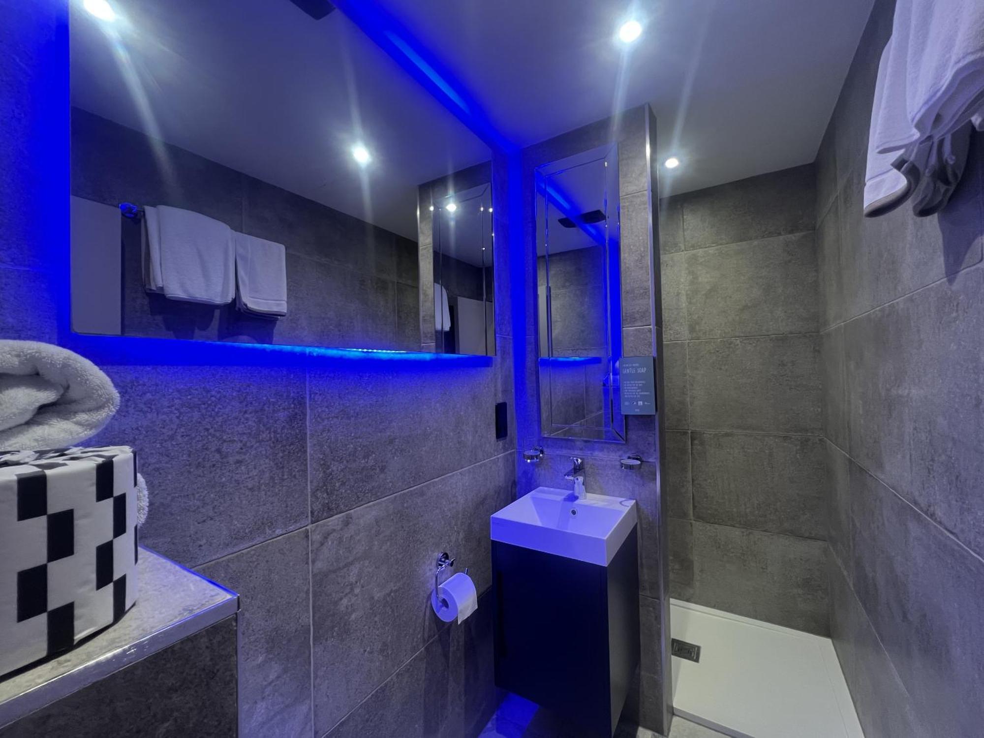 Quarto Deluxe com 2 Camas de Solteiro