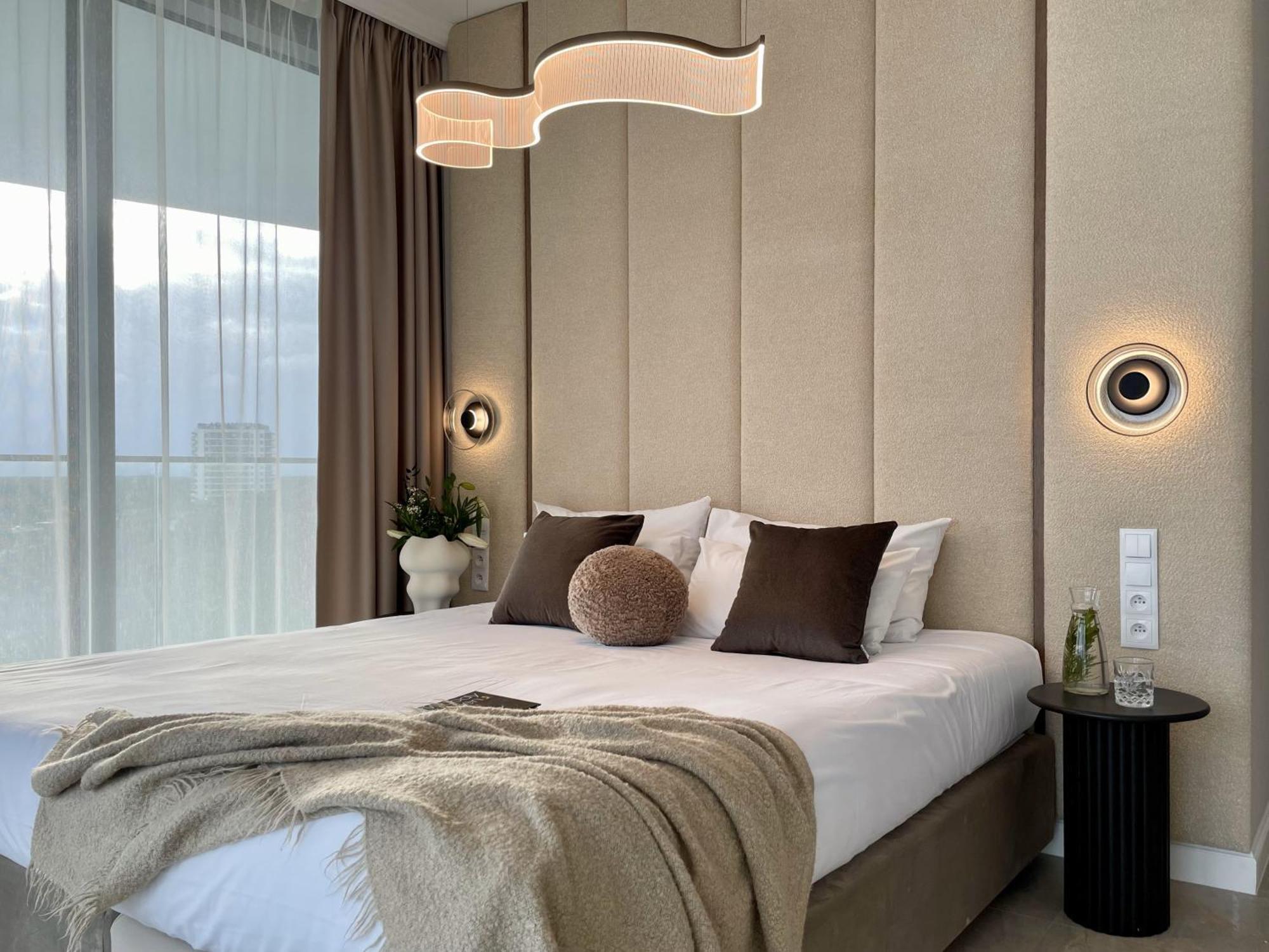 One-Bedroom Apartment Partial Sea View Balcony