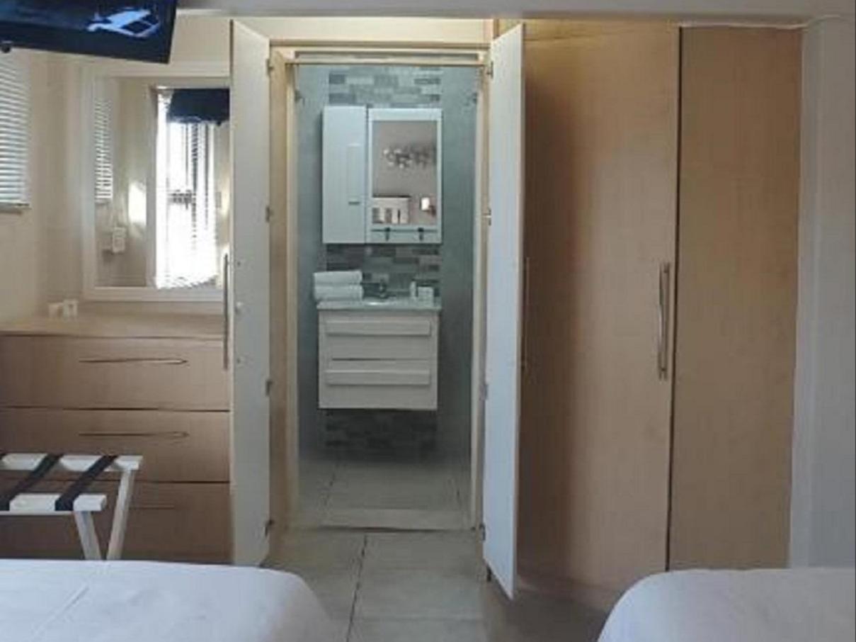 Double or Twin Room with Private Bathroom