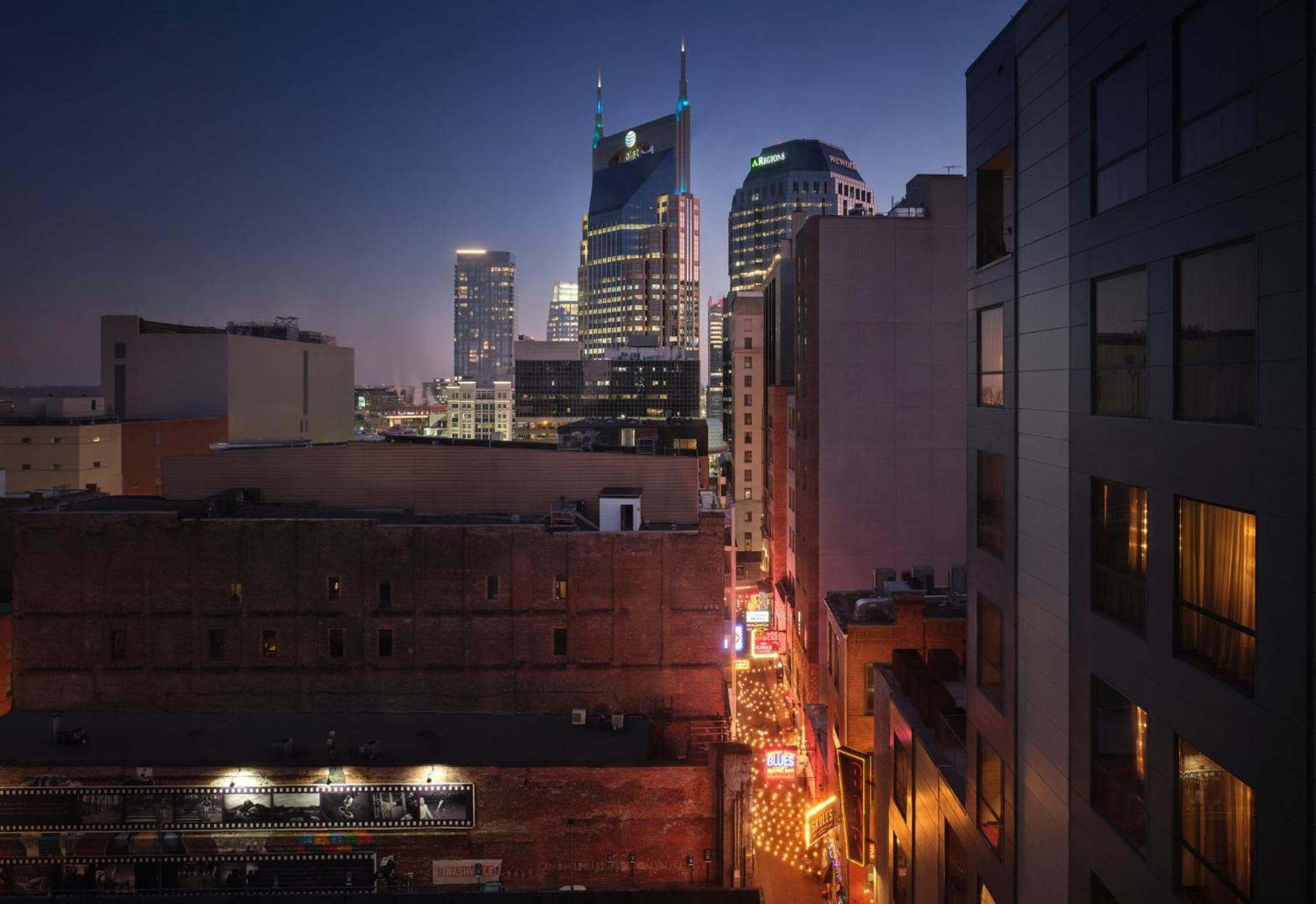 Premium King Room City View High Floor