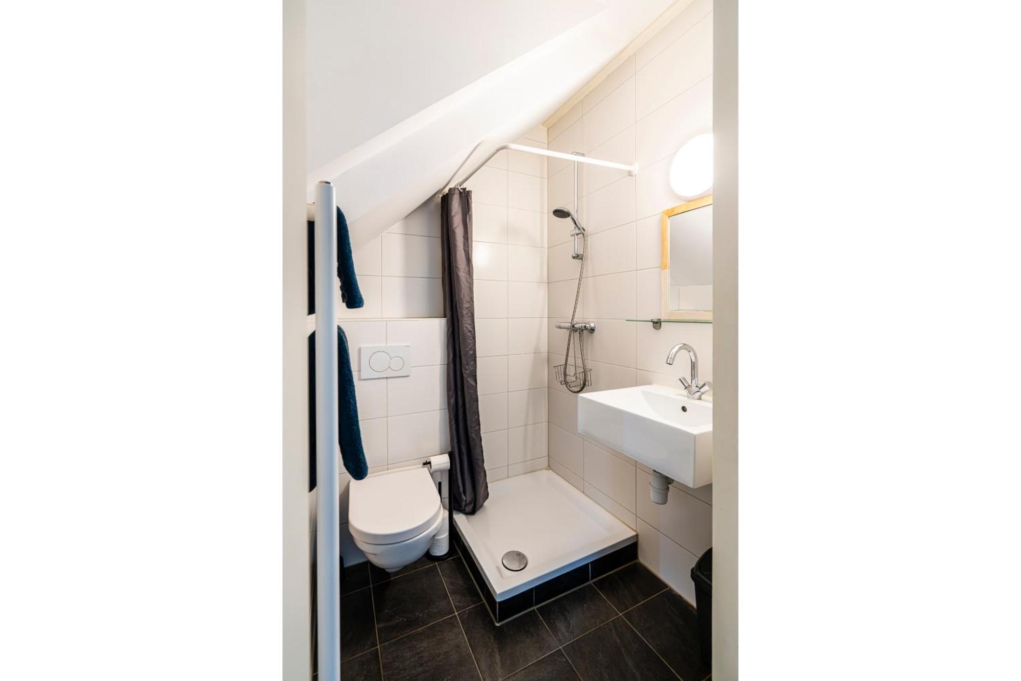 Single Room,1662391727:JPEG