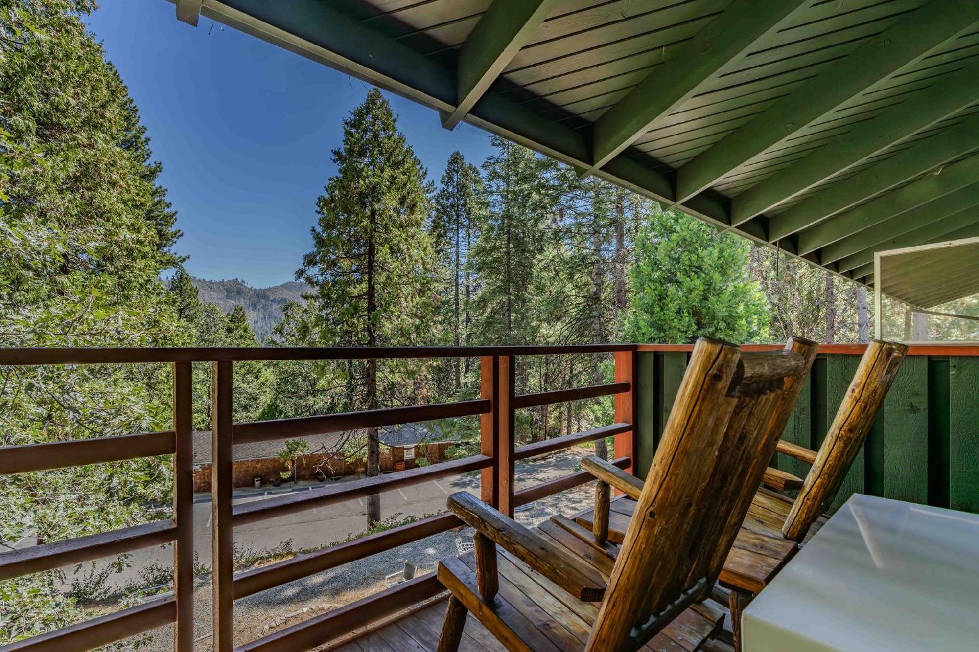 Single Room Mountain View
