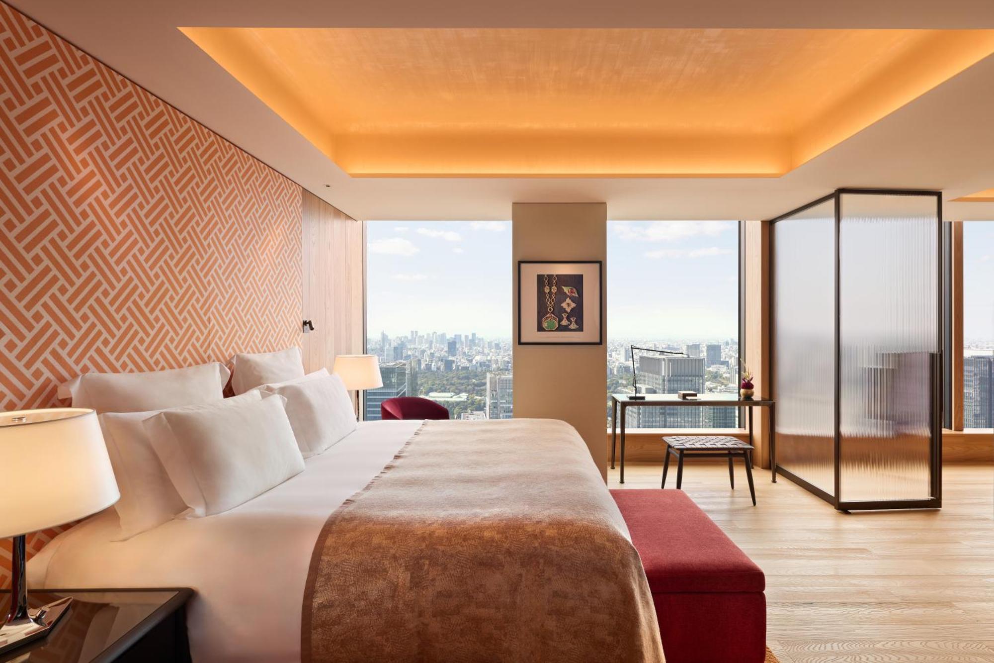 Junior King Suite Garden View
