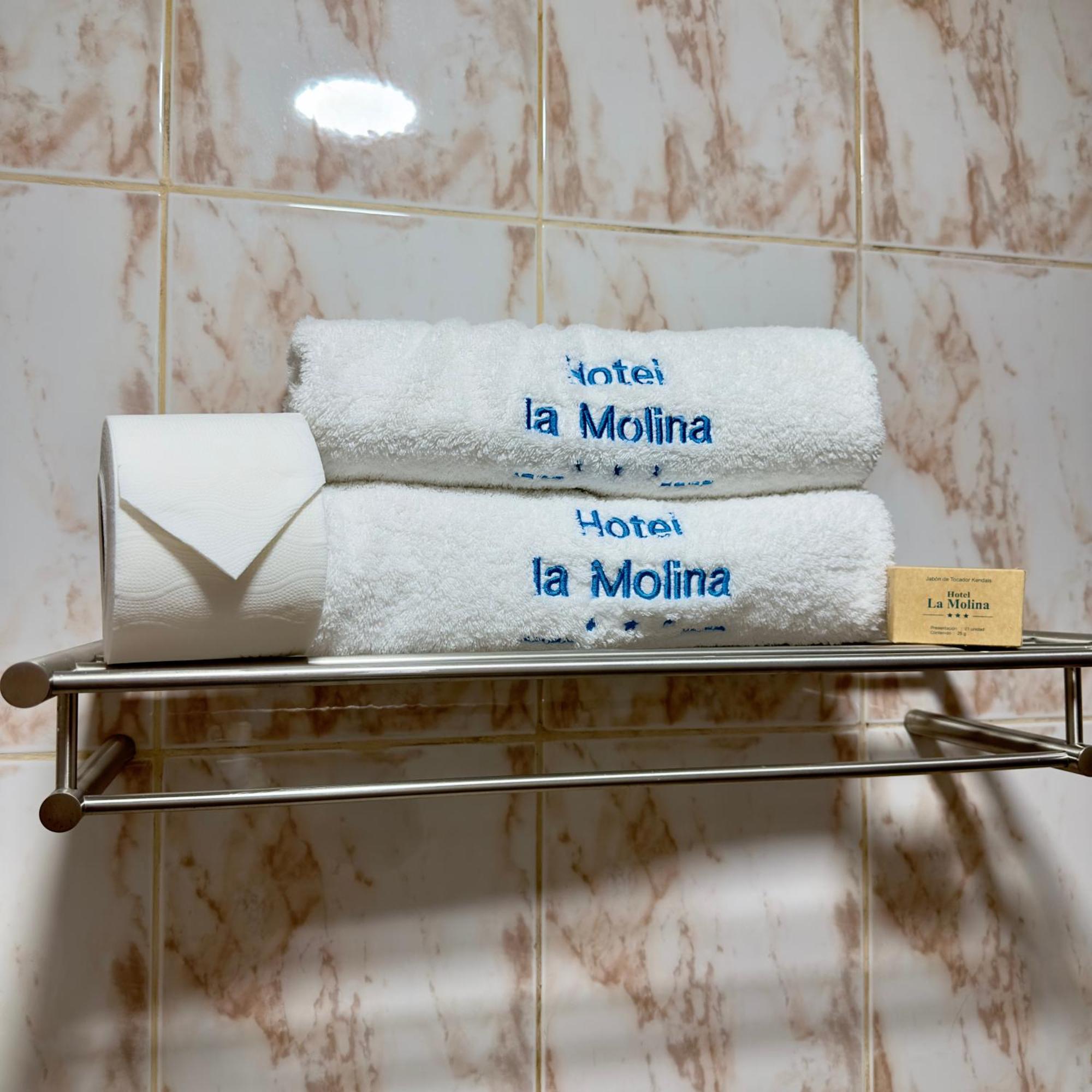 Double or Twin Room Private Bathroom