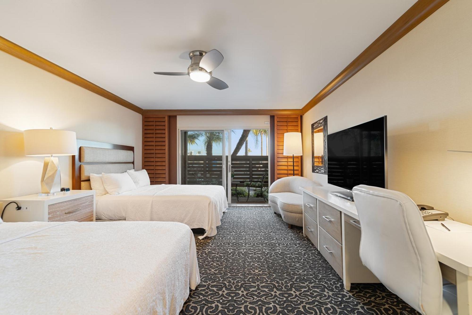 Standard Queen Non View Accessible Room