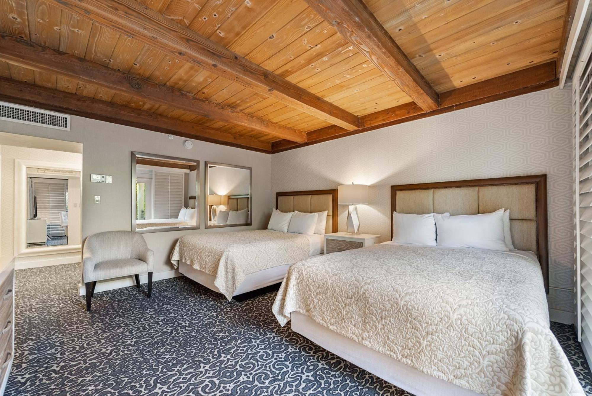 Water View Two Standard Queen Beds