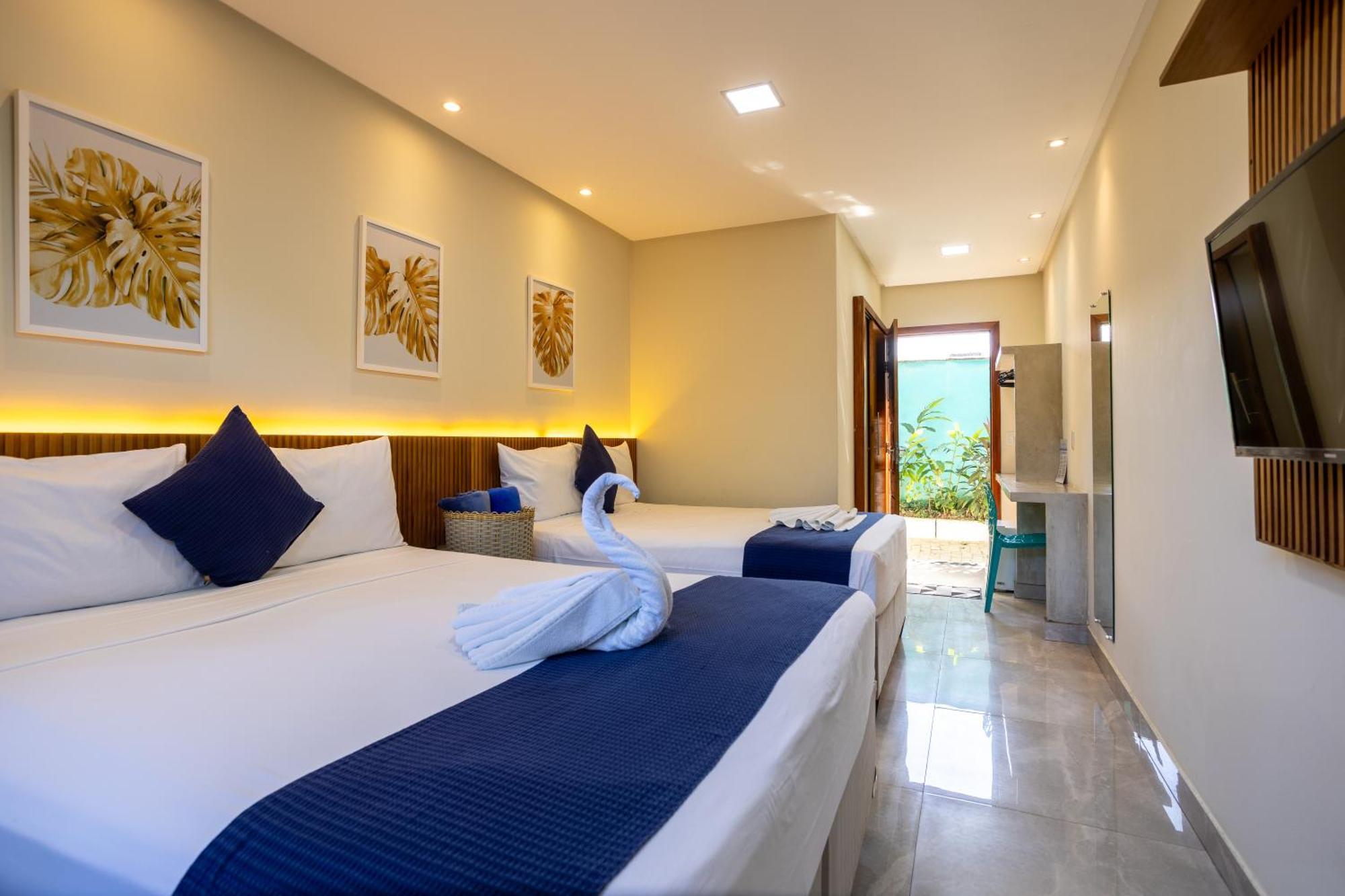 Deluxe Queen Suite