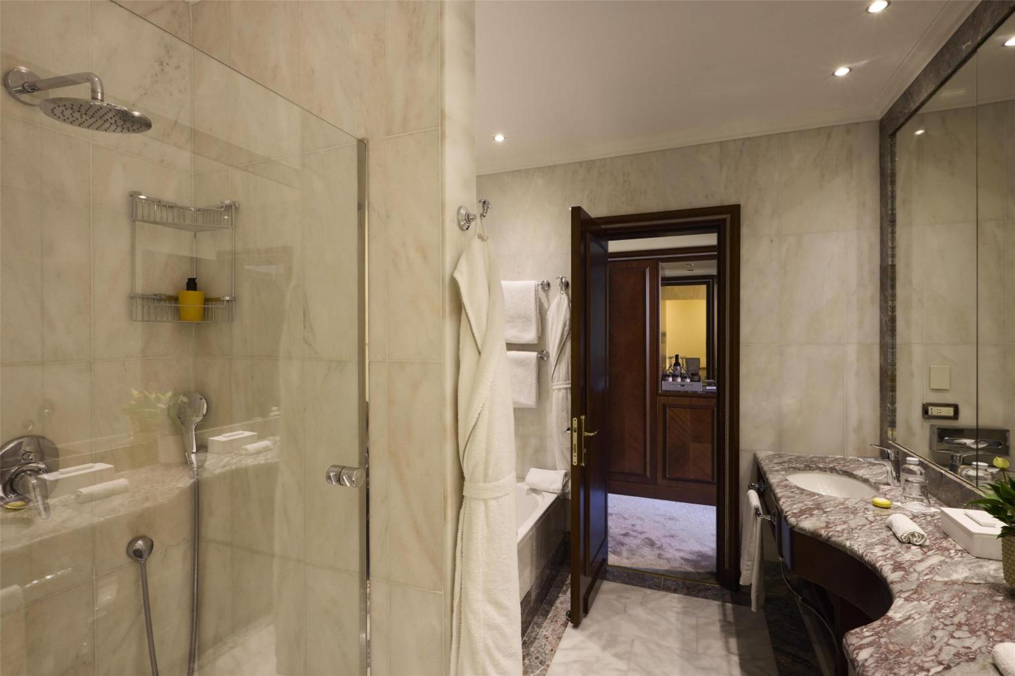 Junior Suite met Balkon en Uitzicht op de Piazza