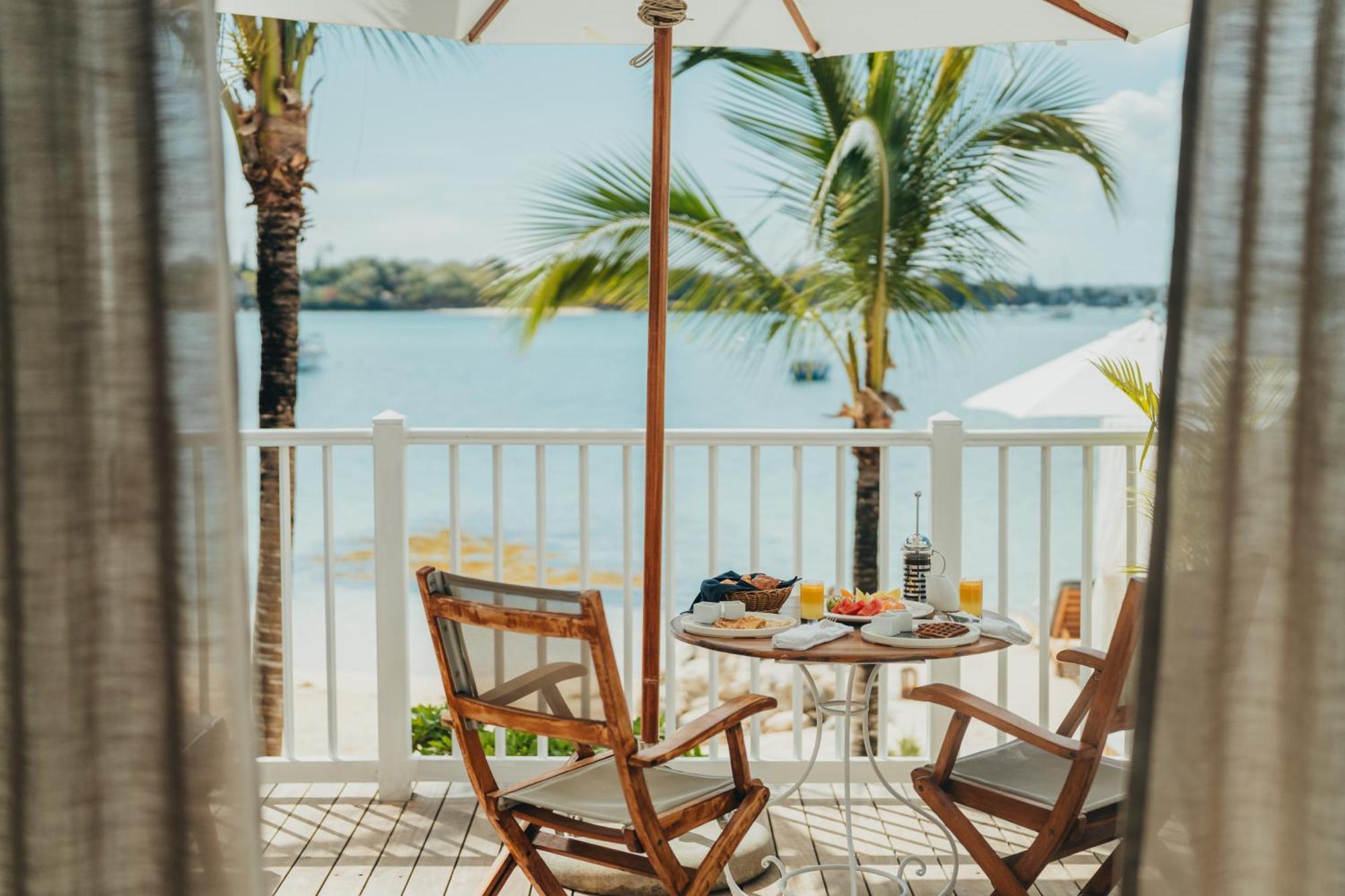 Superior Beachfront Room