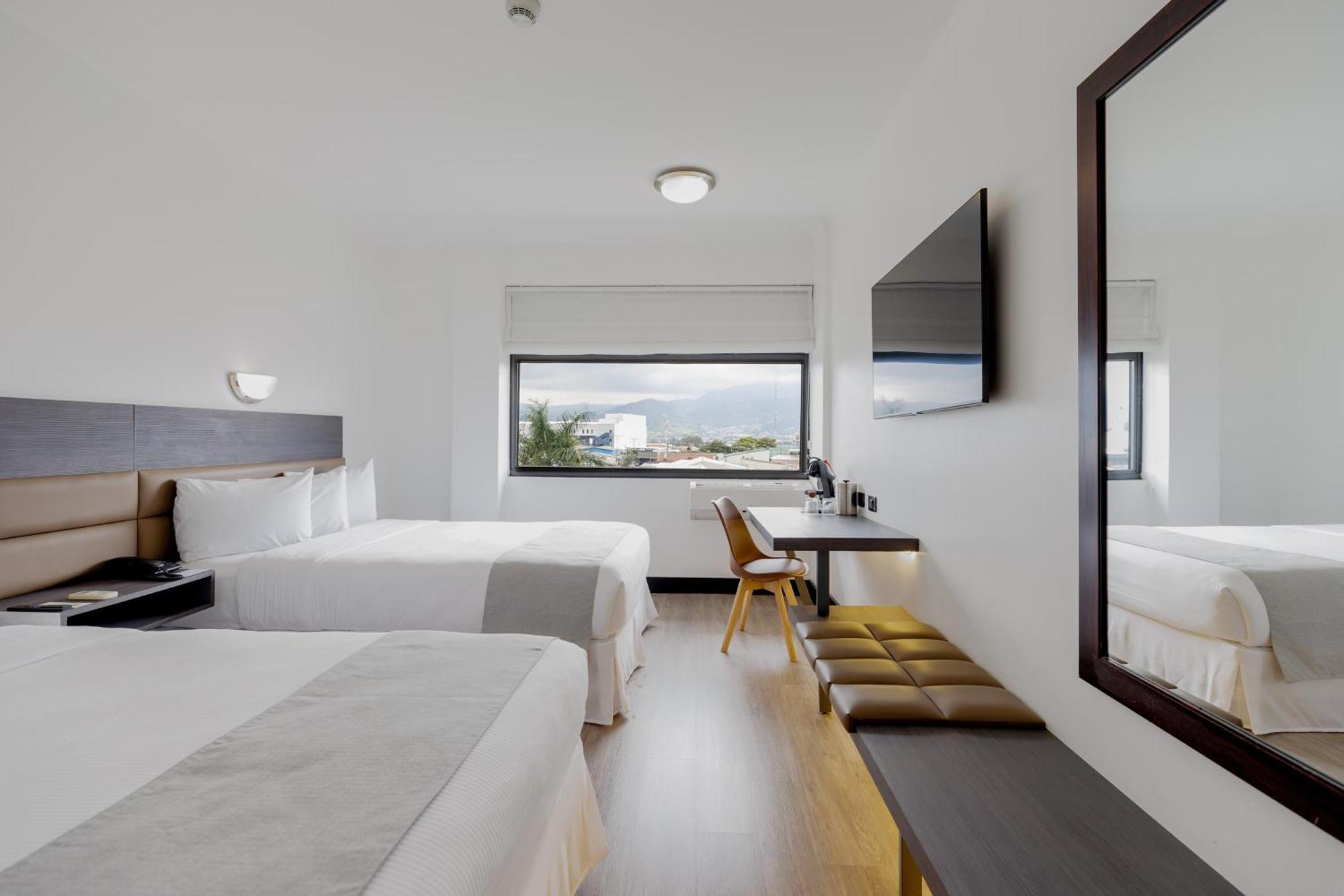 Executives & Travelers 2 Full Beds