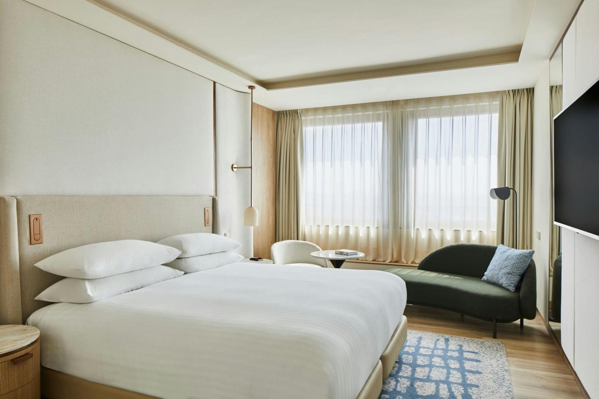Kingsuite met 1 Slaapkamer, Slaapbank en Uitzicht op de Stad