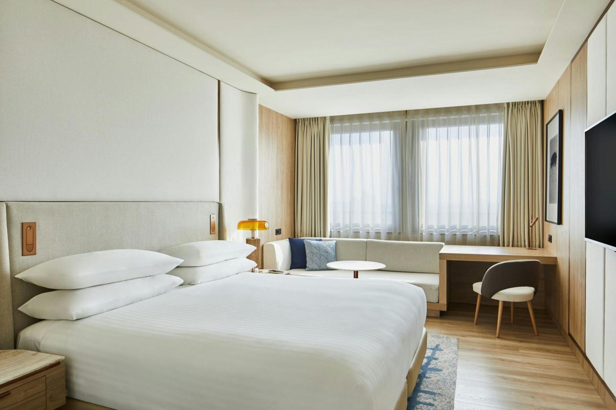 Superior King Kamer met uitzicht op de stad