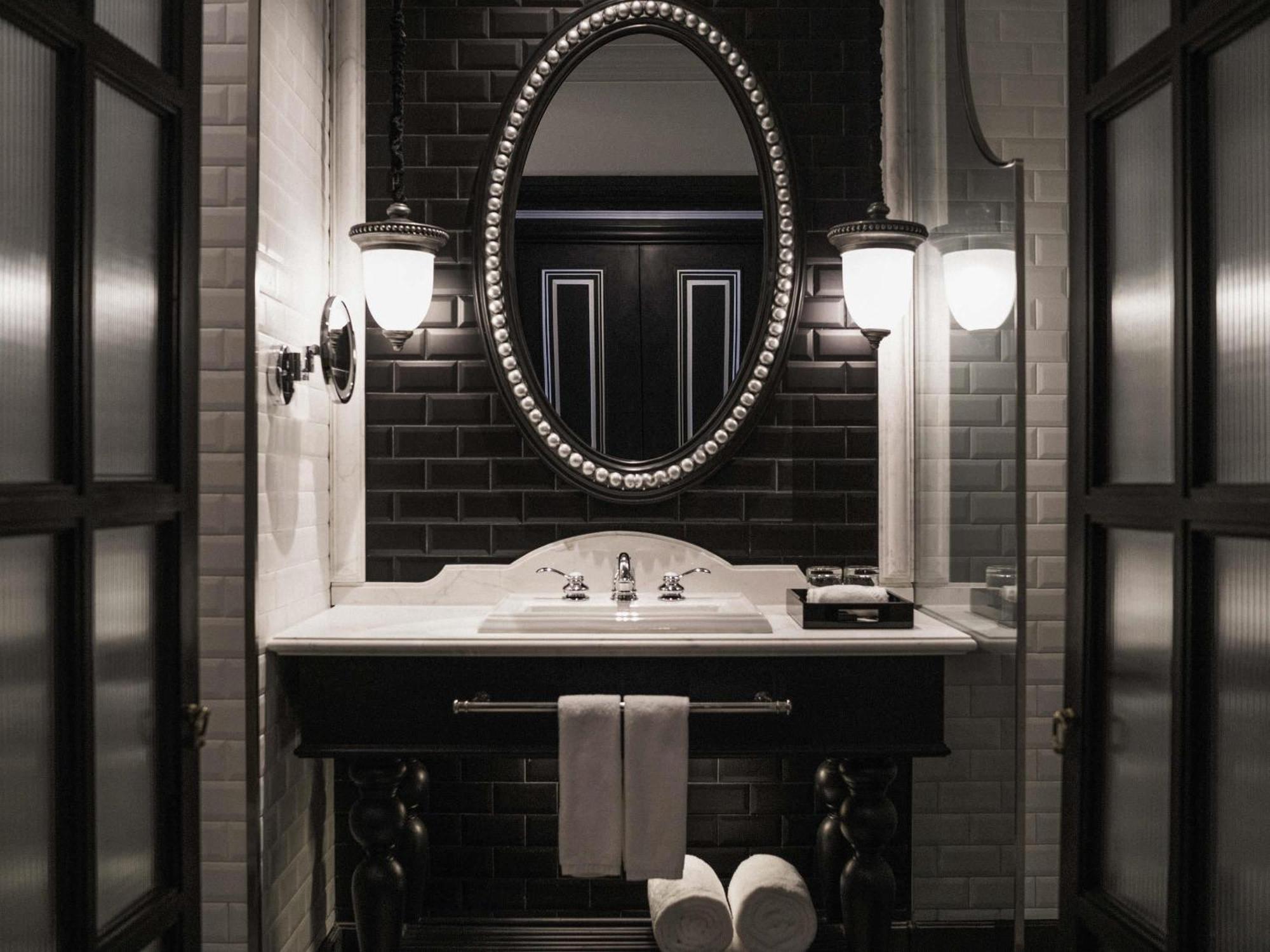 Classic King Room