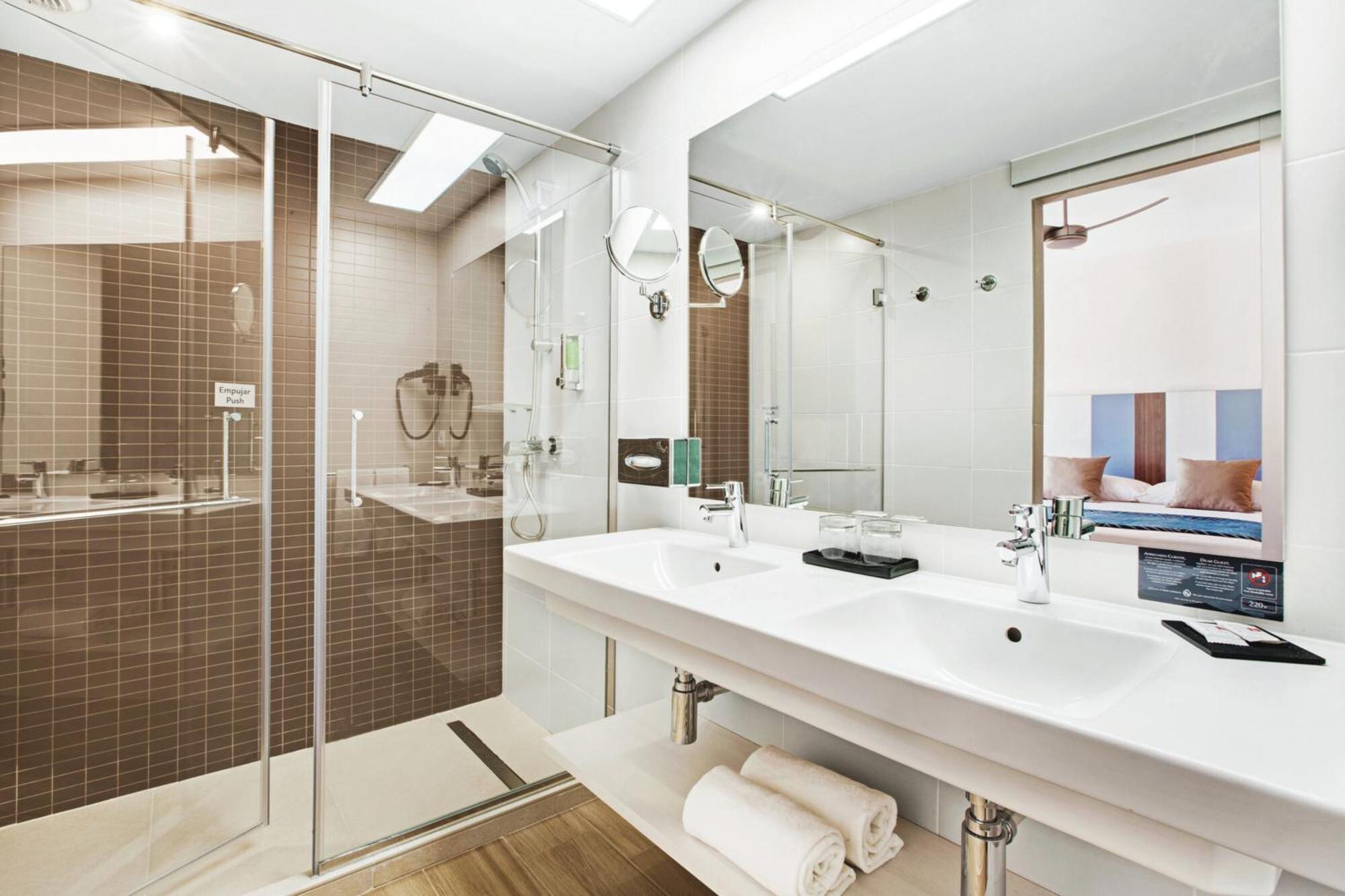 Großes Doppelzimmer