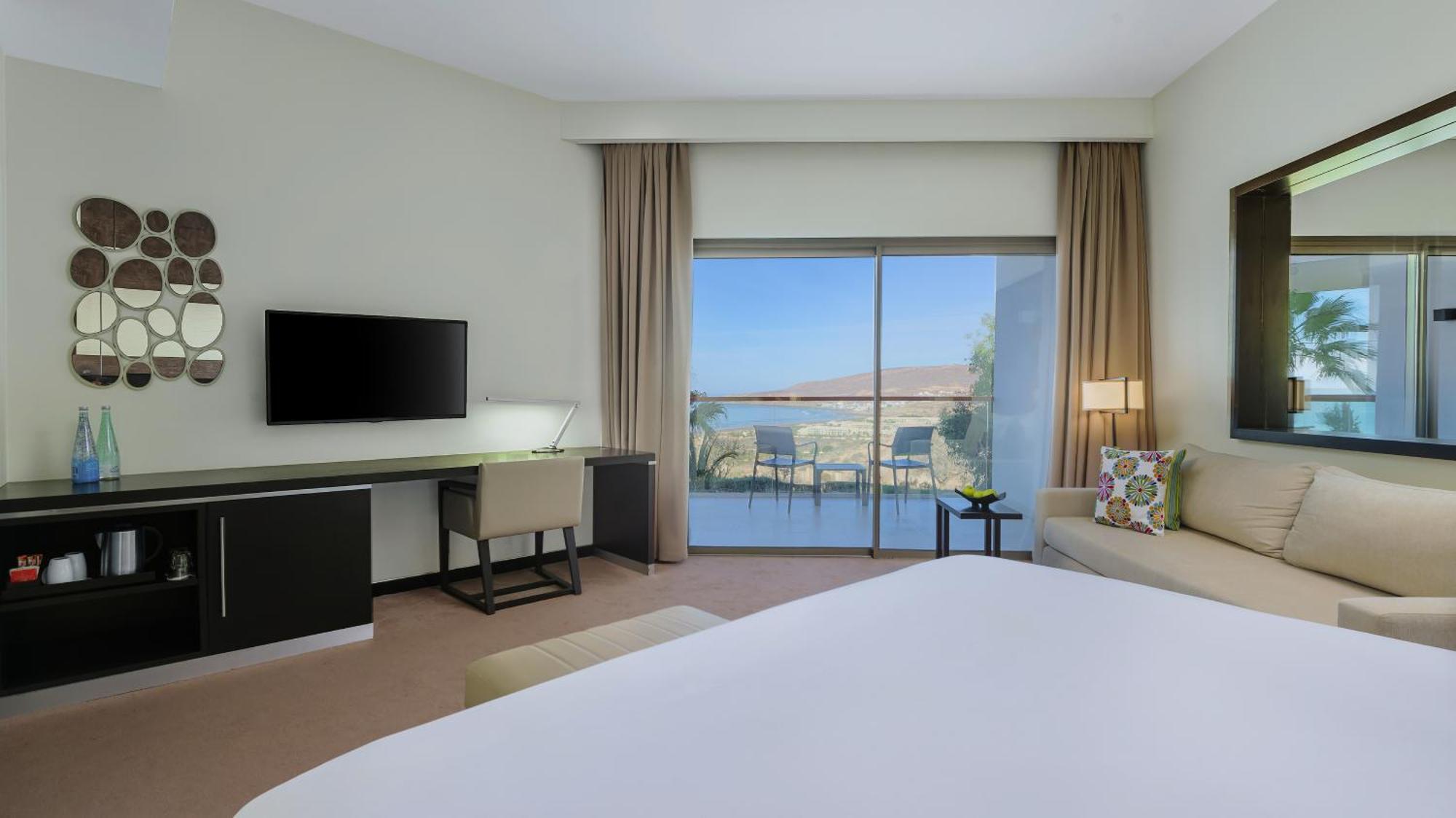 King Room Partial Ocean View