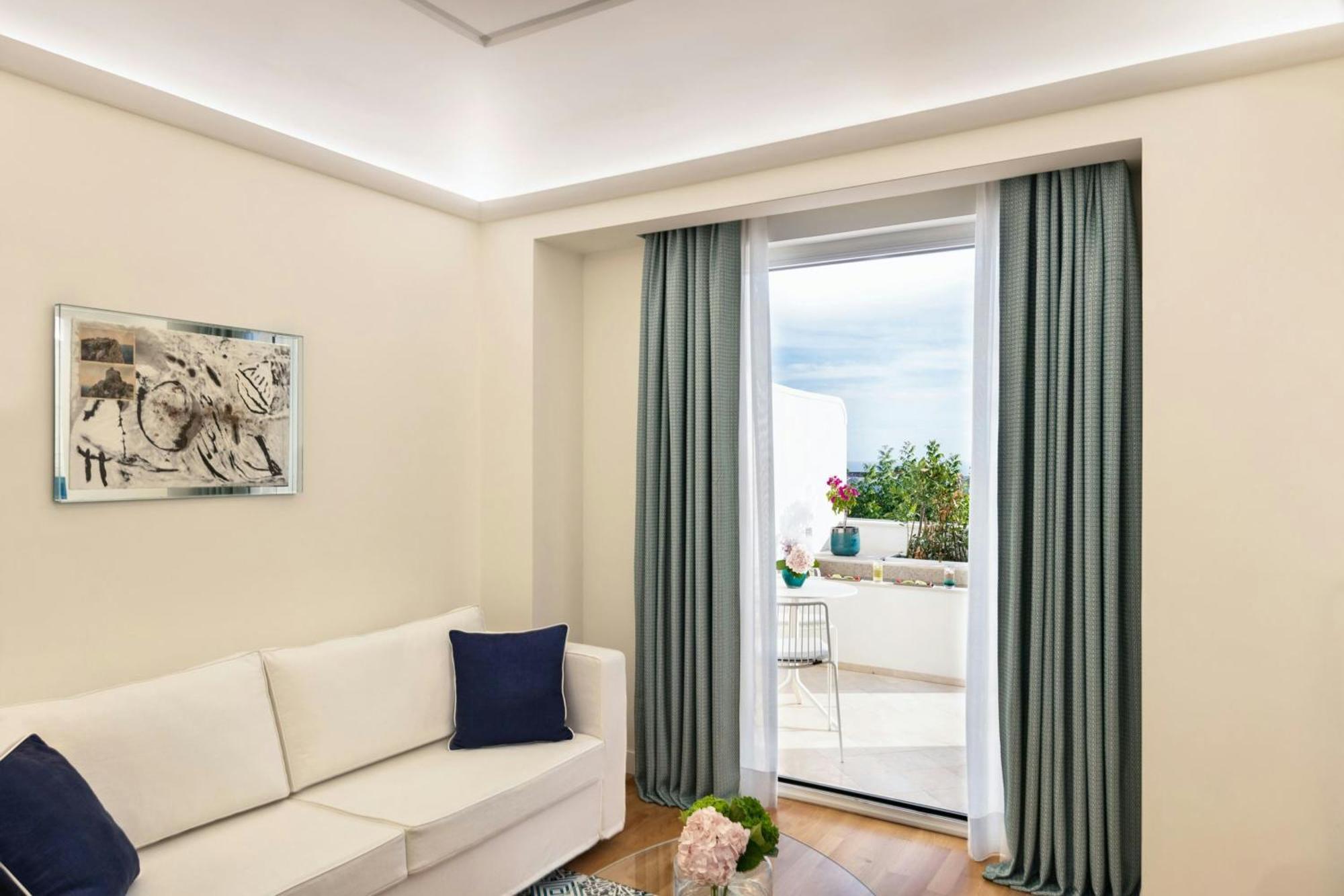 Camerelle King Suite with Terrace and Garden View,1746826694:JPEG