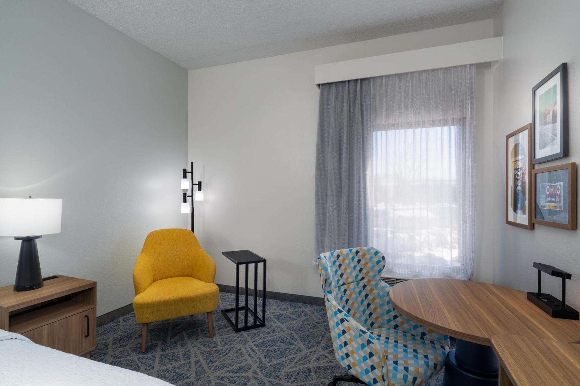 King Room with King Bed - Non-Smoking,1756428052:JPEG