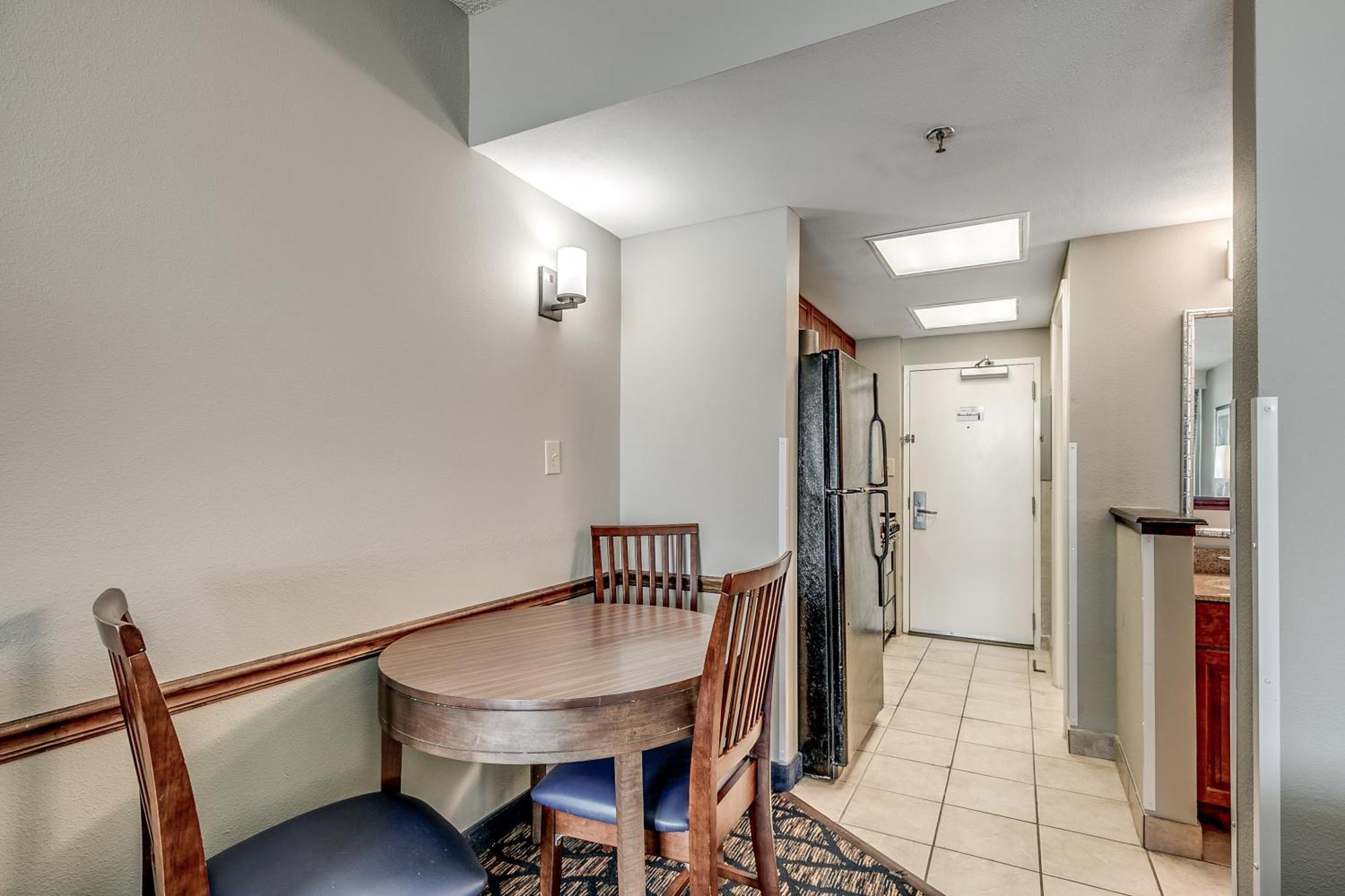 Oceanfront Deluxe Double Studio