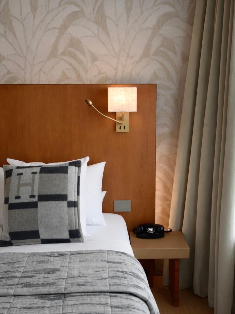 Deluxe Double Room Canal View