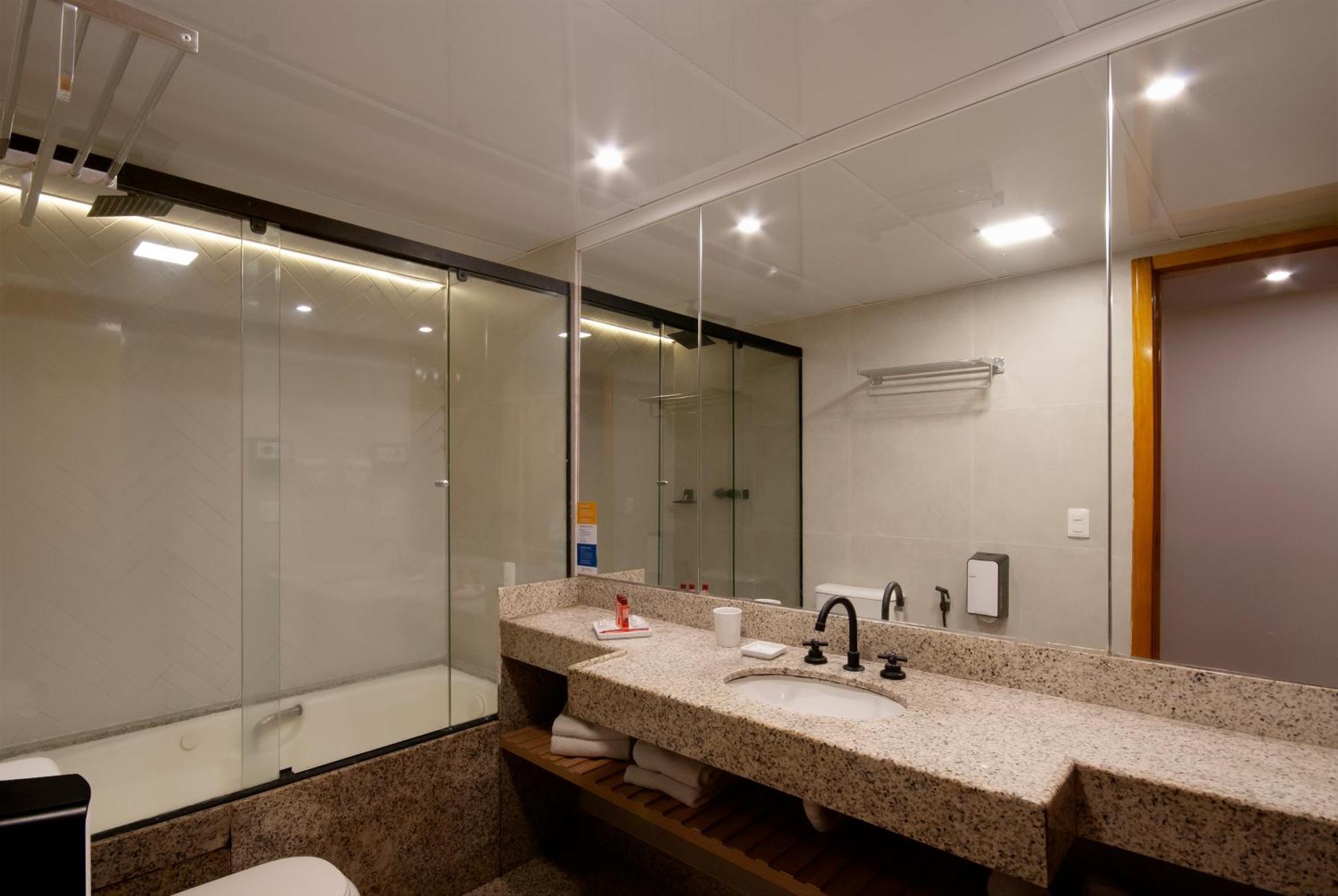 Habitación Doble Deluxe con bañera de hidromasaje - 1 o 2 camas