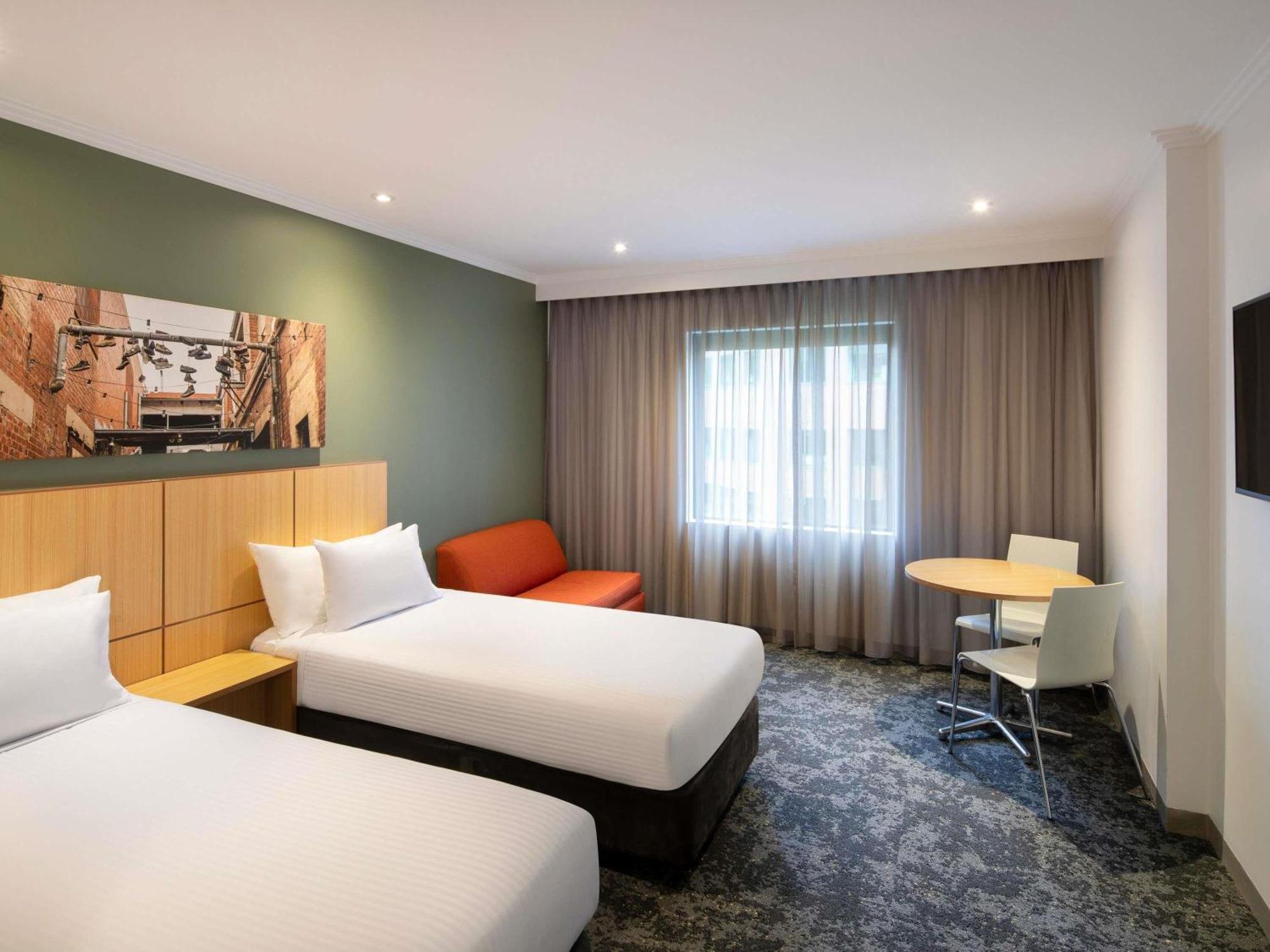 Standard Accessible Twin Room,1758534883:JPEG