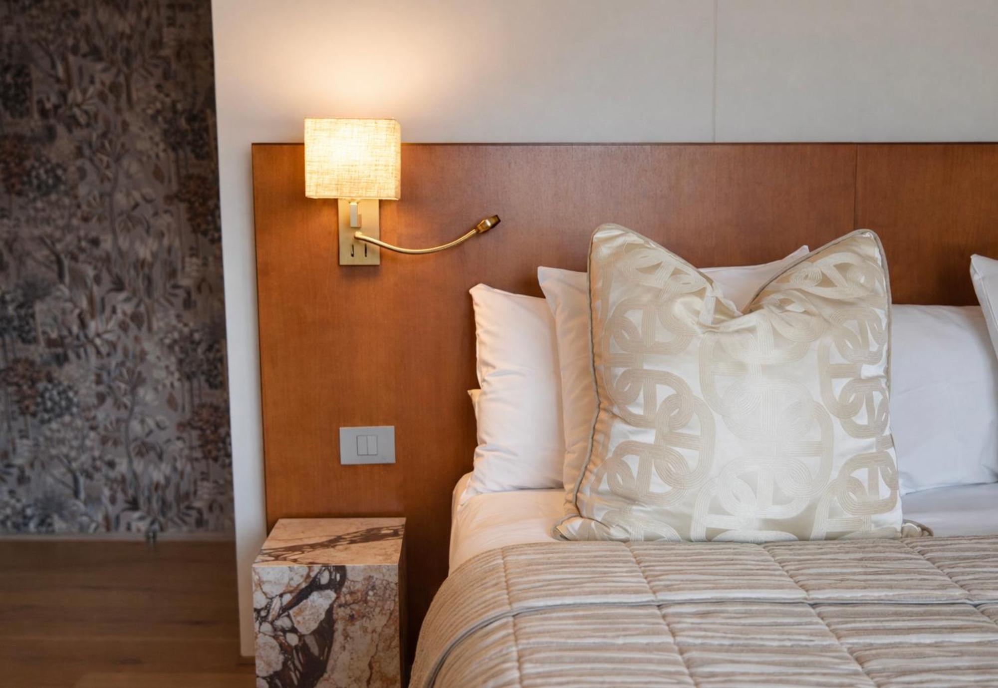 Junior Suite Canal View