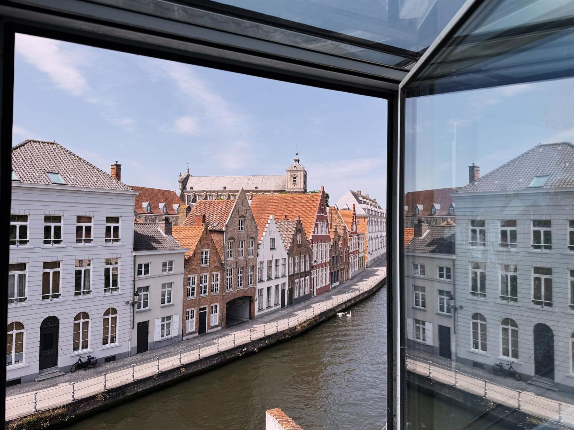 Junior Suite Canal View
